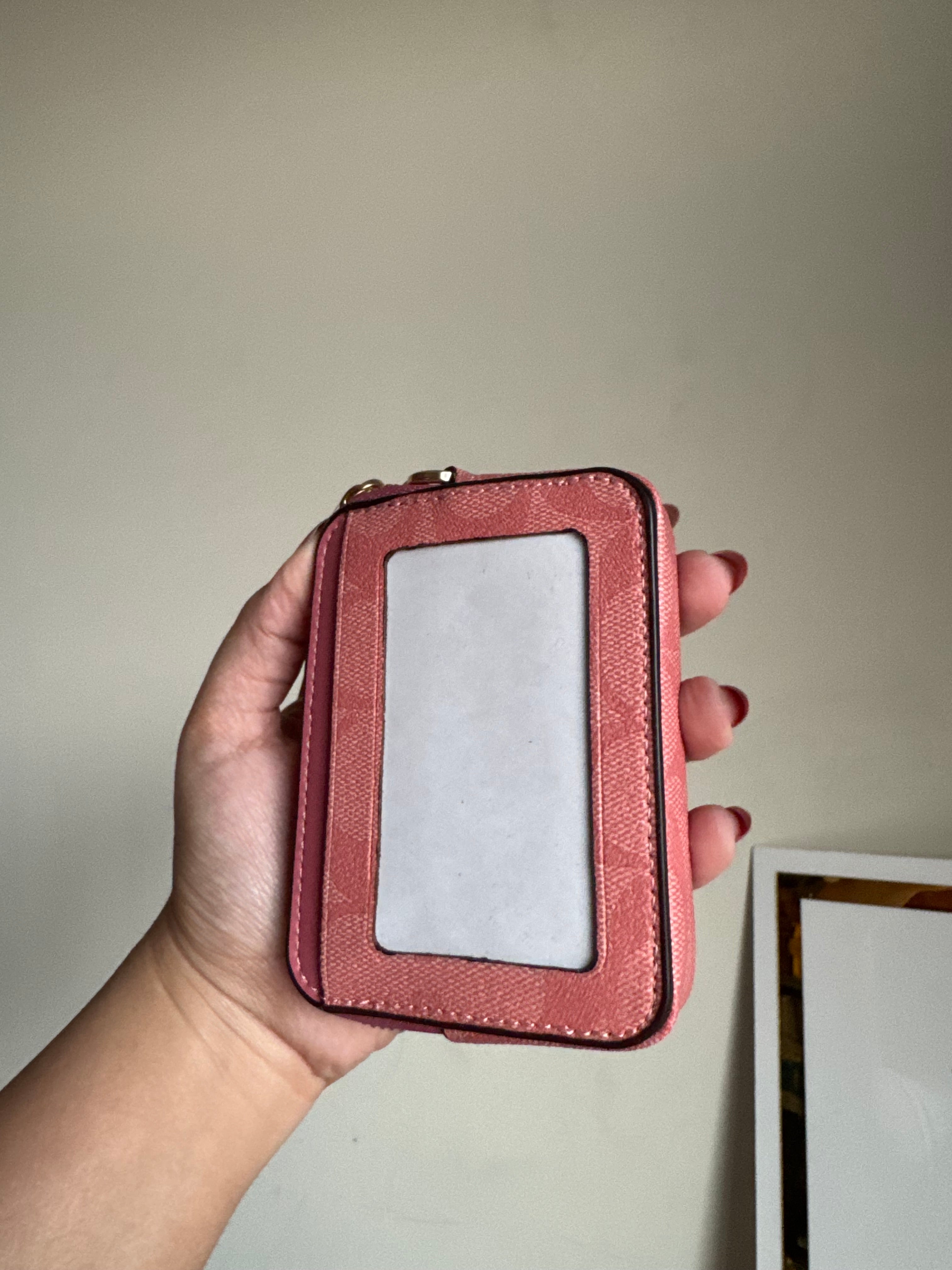 Coach Zip Card Case - Signature Pink