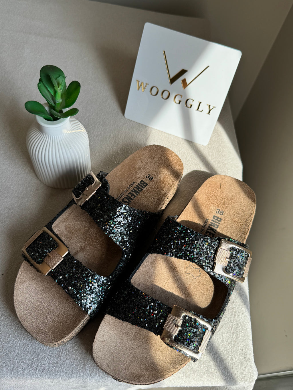 Viral Birkenstock Comfy Sandals - Glam Black