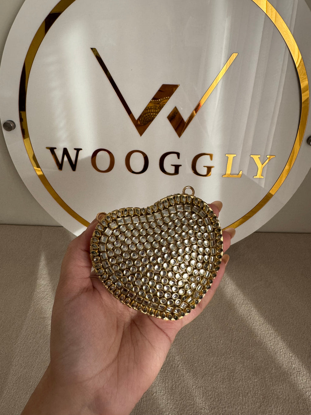 Kundan Classic Heart Clutch - Gold with Chain