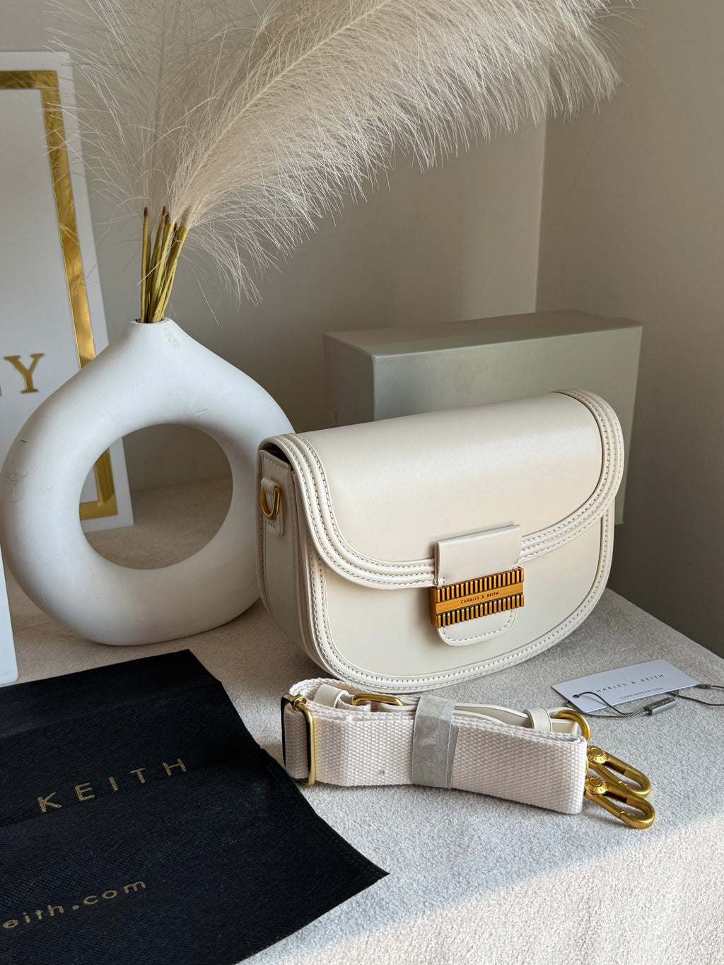 Premium C&K Mia Bag with PROPER PACKING Cream