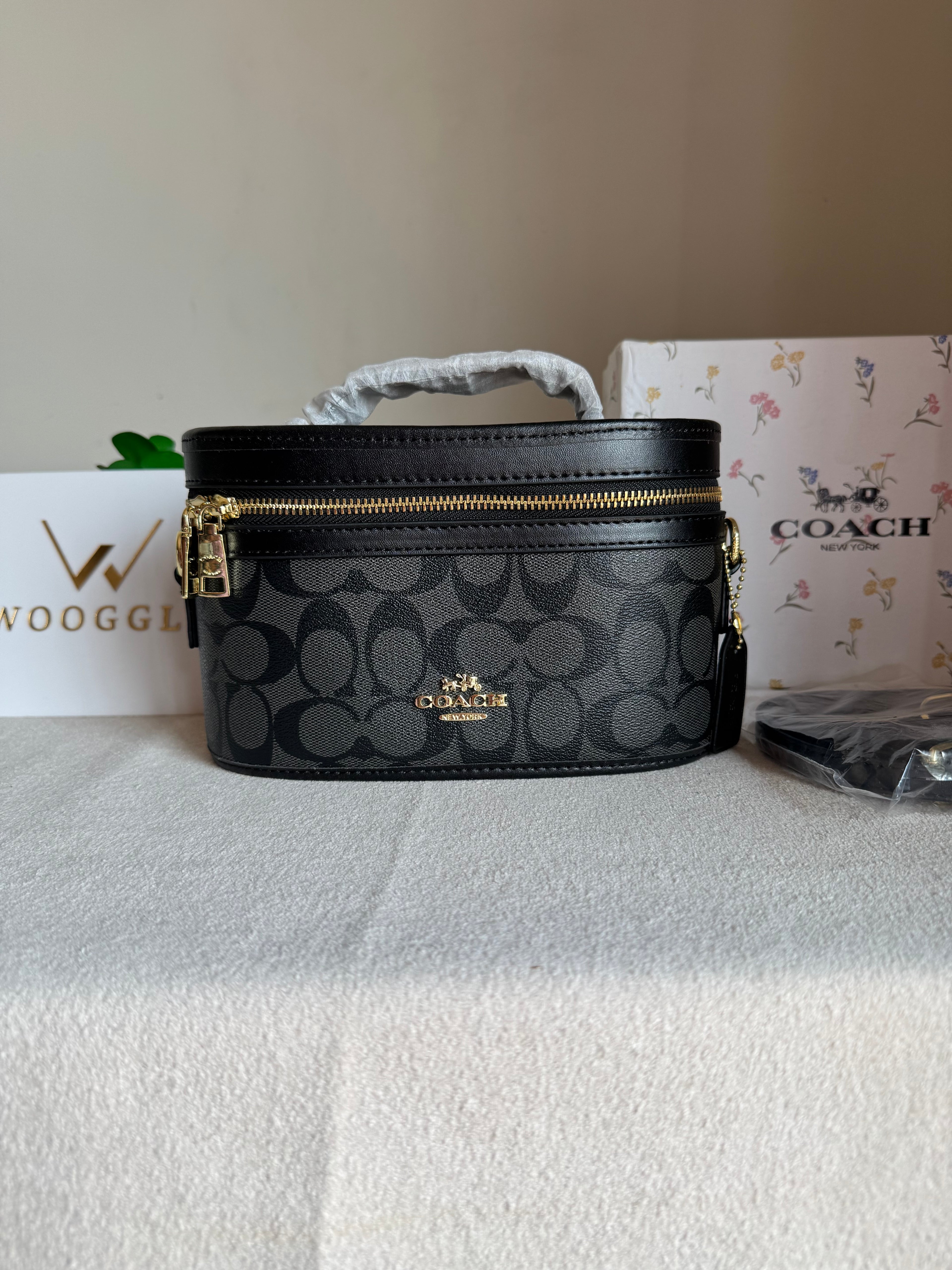 COACH Premium Bucket Bag (Signature Black) with Long Strap - BOX PACKING