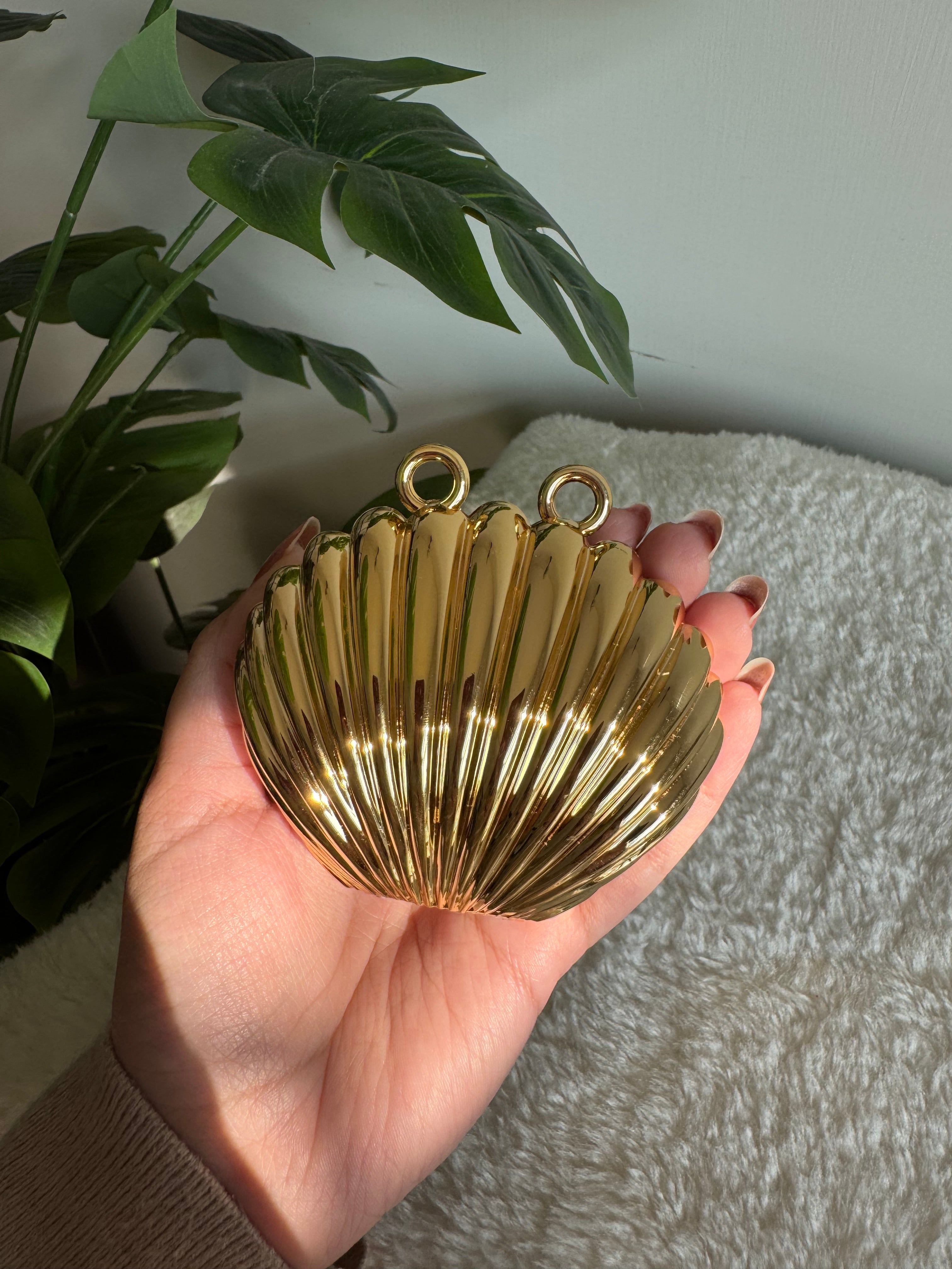 Shell Acrylic Clutch with Pearl Chain - Gold