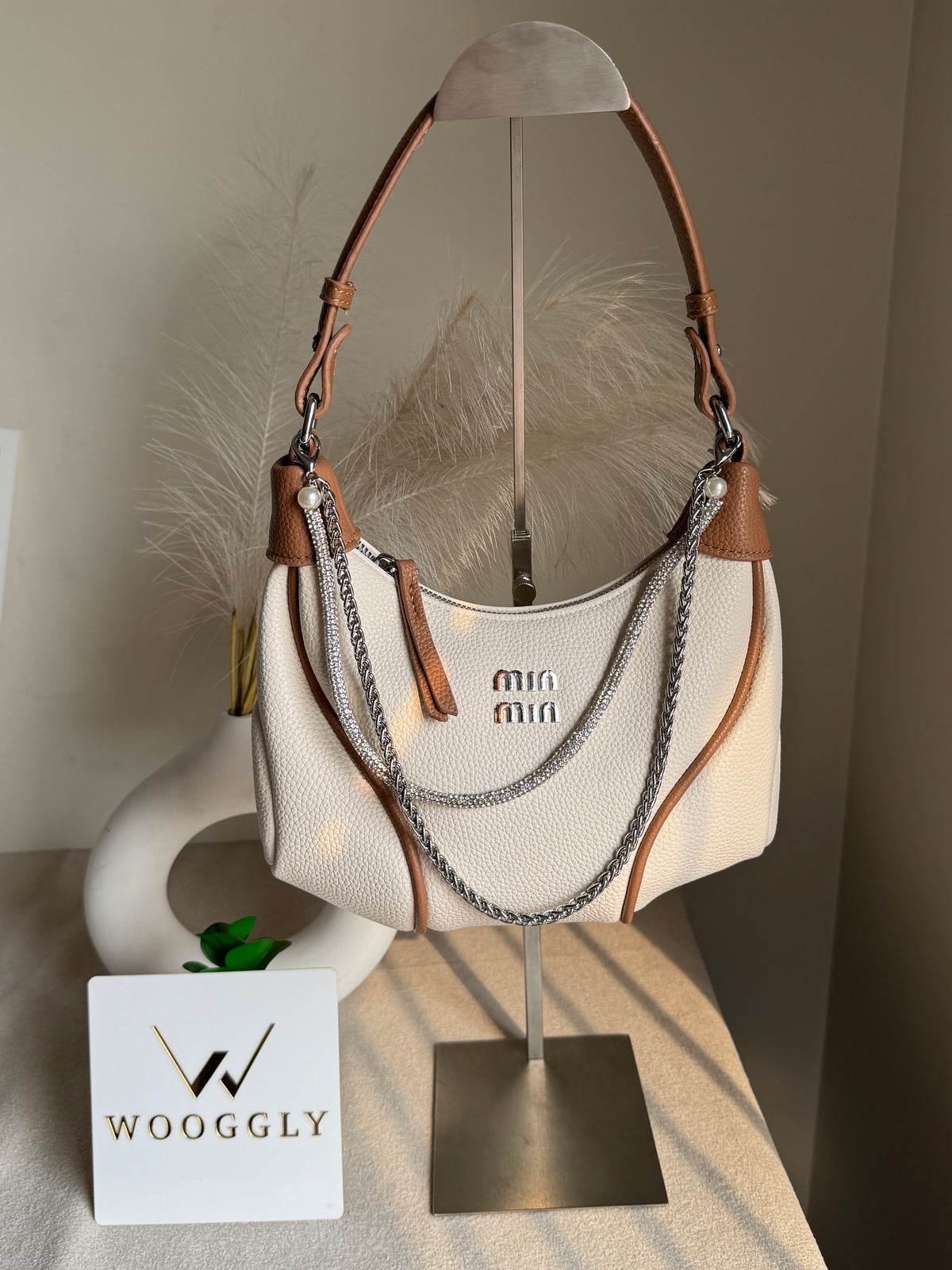 Stylish Min Min Hand Bag Beige & Brown