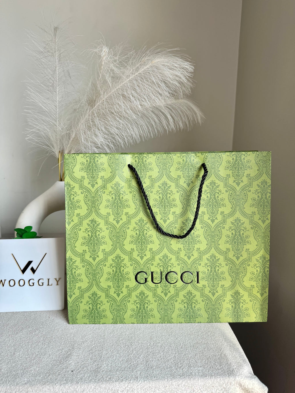 Gift Bag - Gucci - Medium (ONLY FOR PICK UP OR INDRIVE CUSTOMERS IN LAHORE)