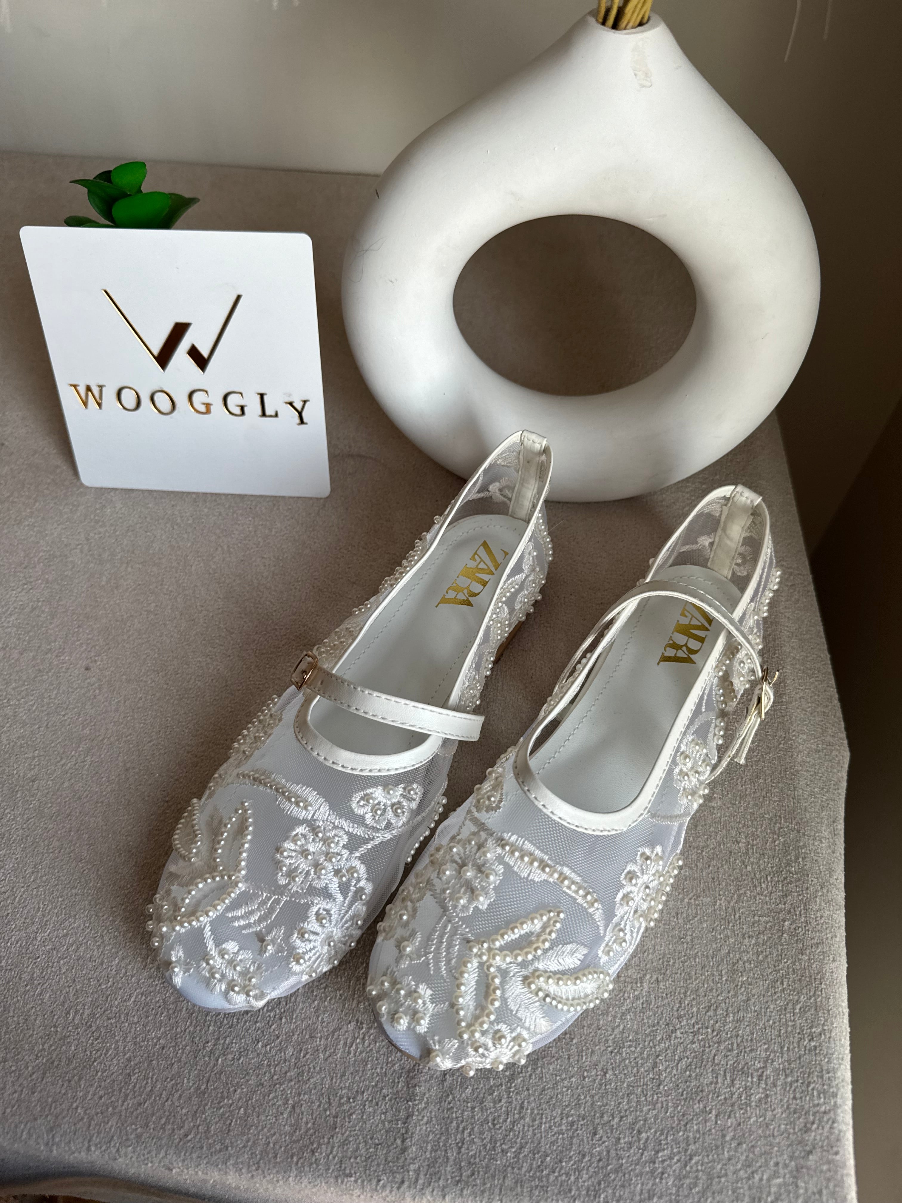 Zara Embroided Net Pumps - White