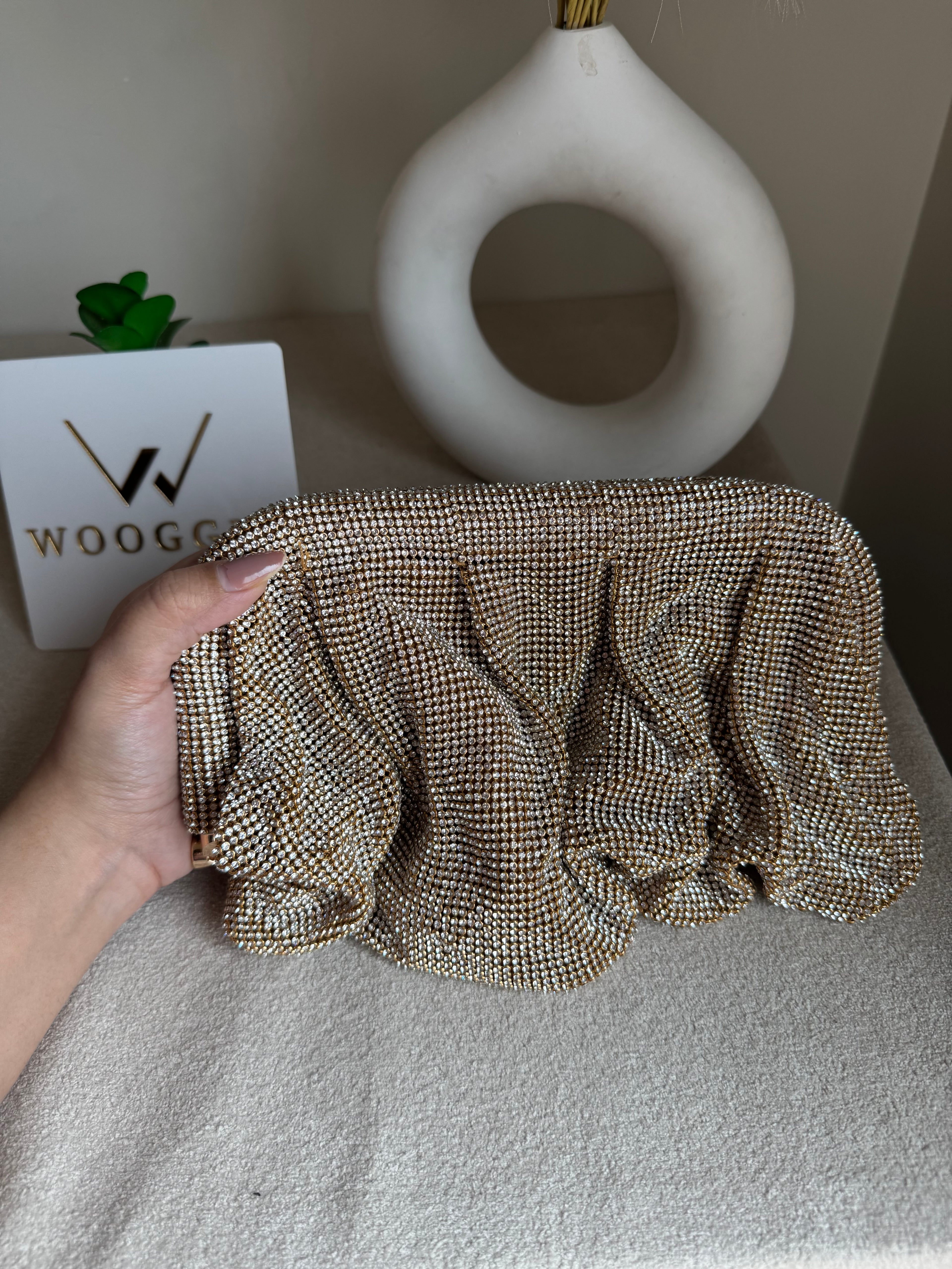 Viral High Quality Rhinestone Clutch with Chain - Champagne