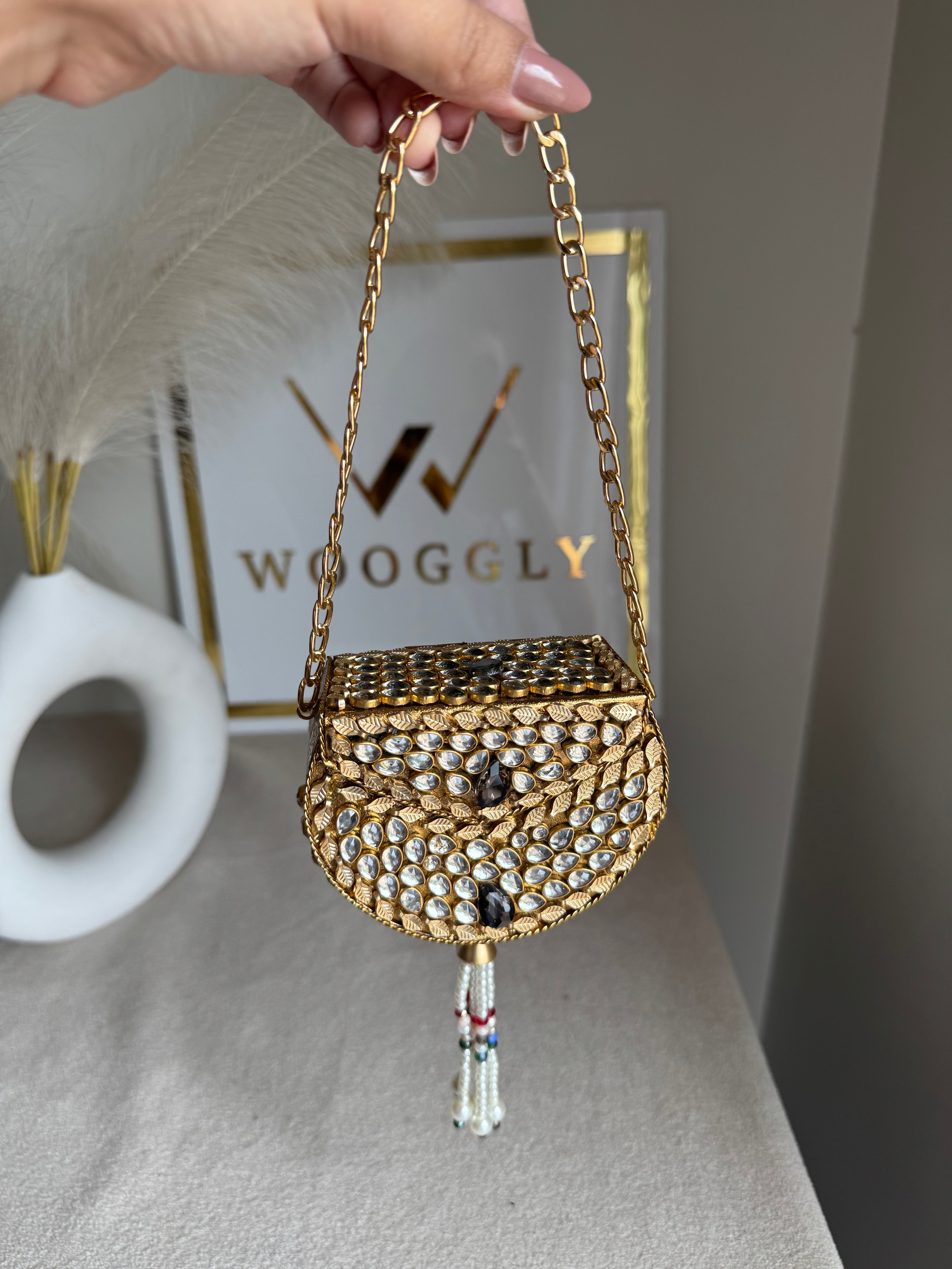 Viral Turkish Clutch - Black Stone