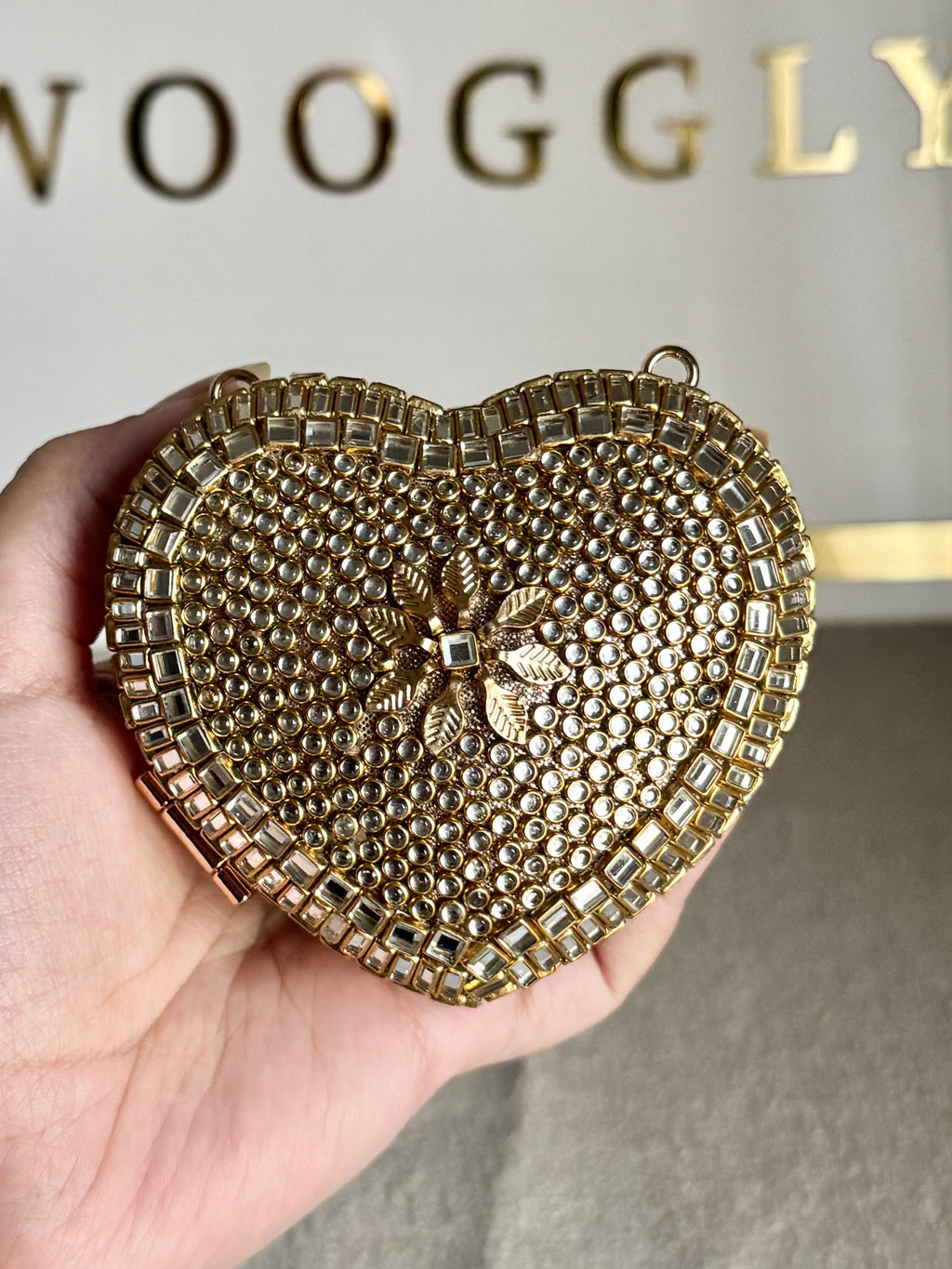 Special Edition Kundan Heart Clutch - Gold with Chain