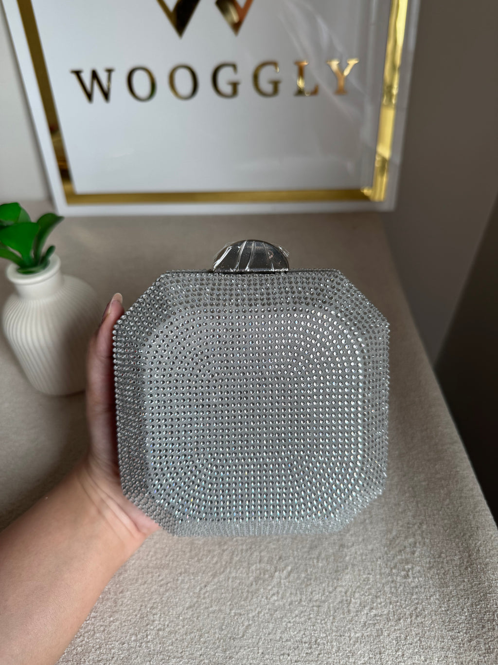 AYLA CLUTCH Silver