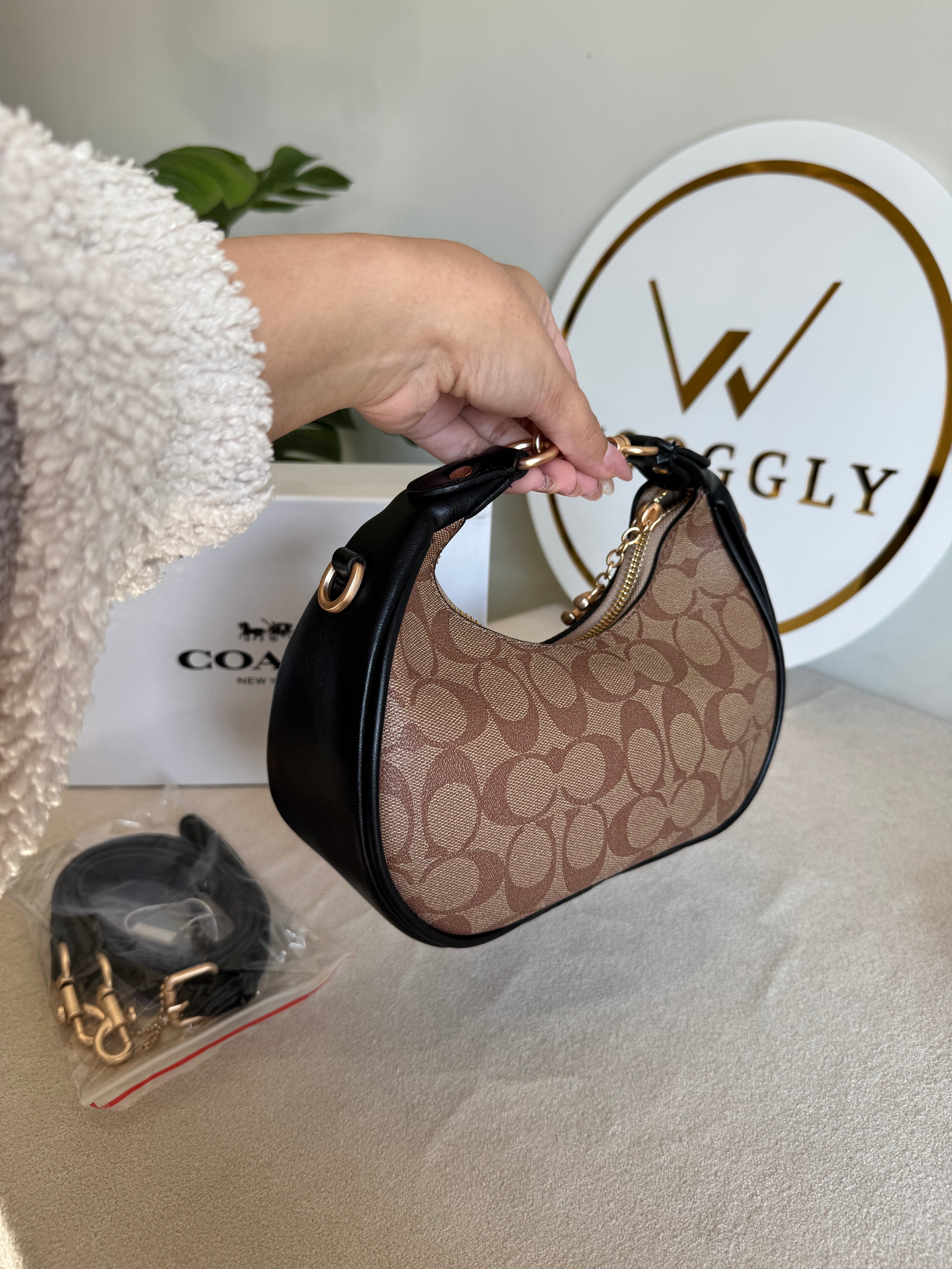 COACH Jonie Bag PREMIUM (Apricot Black) - BOX PACKING