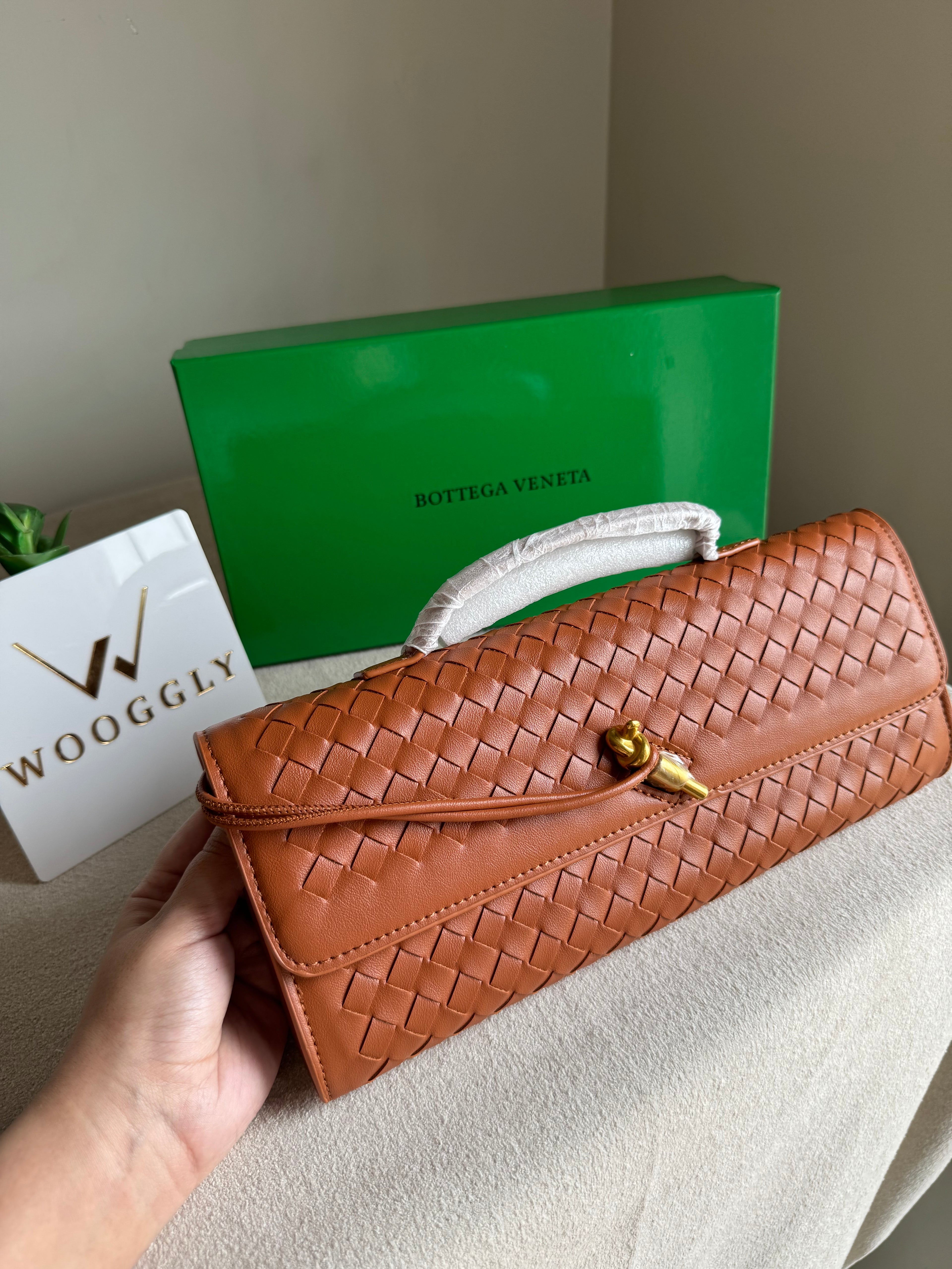 Premium Bottega Veneta Viral Bag with BOX Packing - Brown
