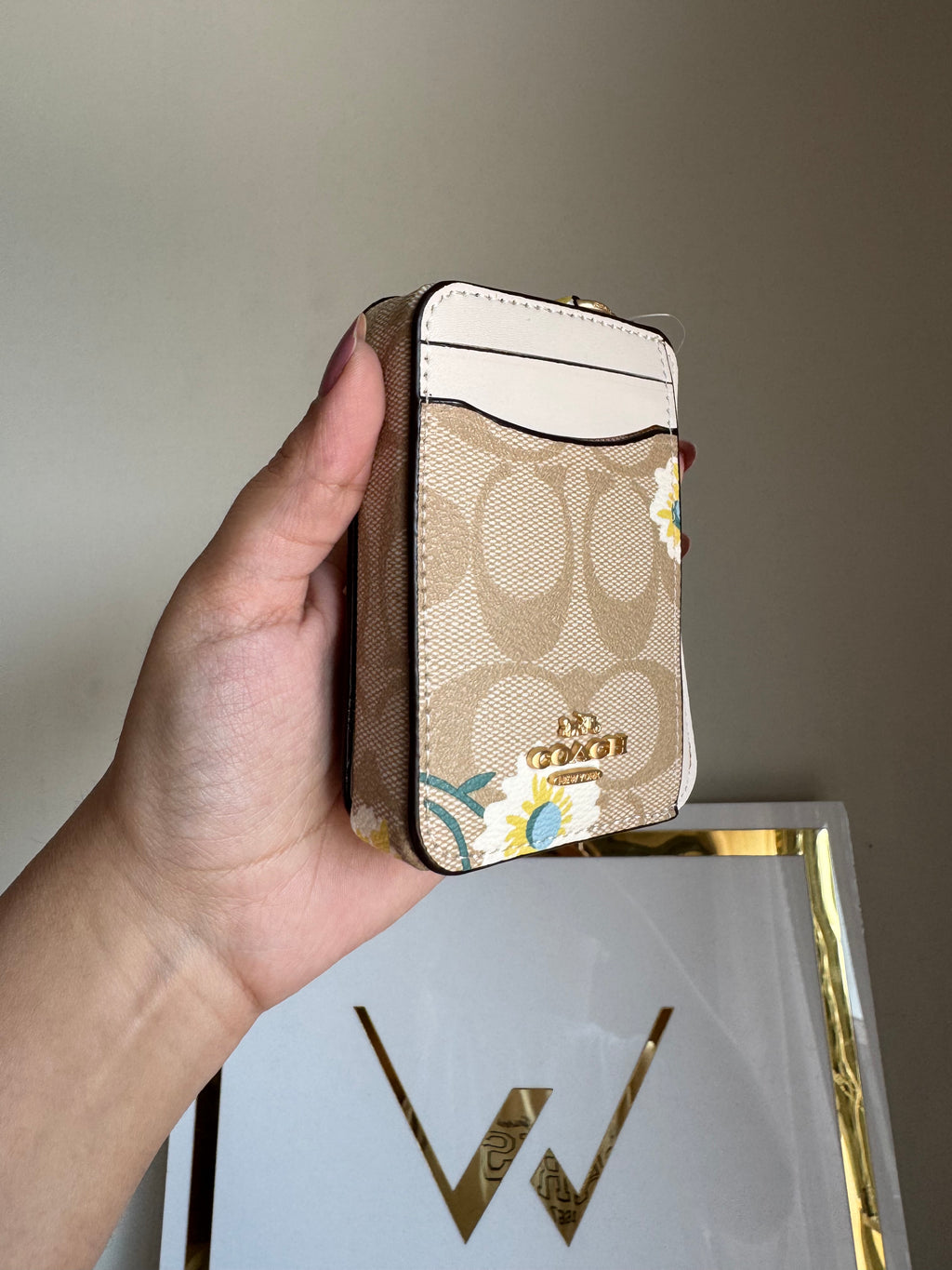 Coach Zip Card Case - Apricot White with Floral