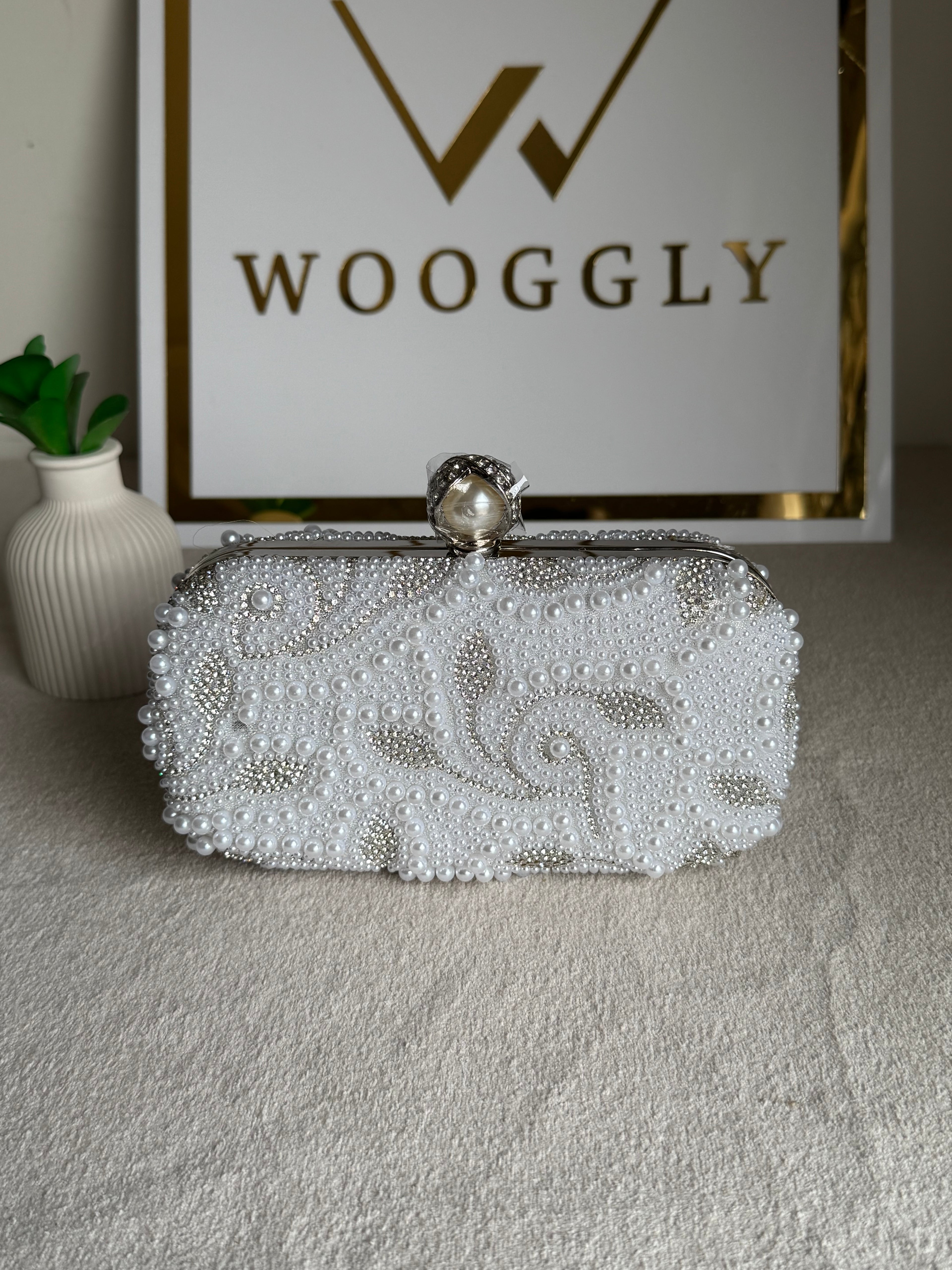 Petal Pearl Clutch