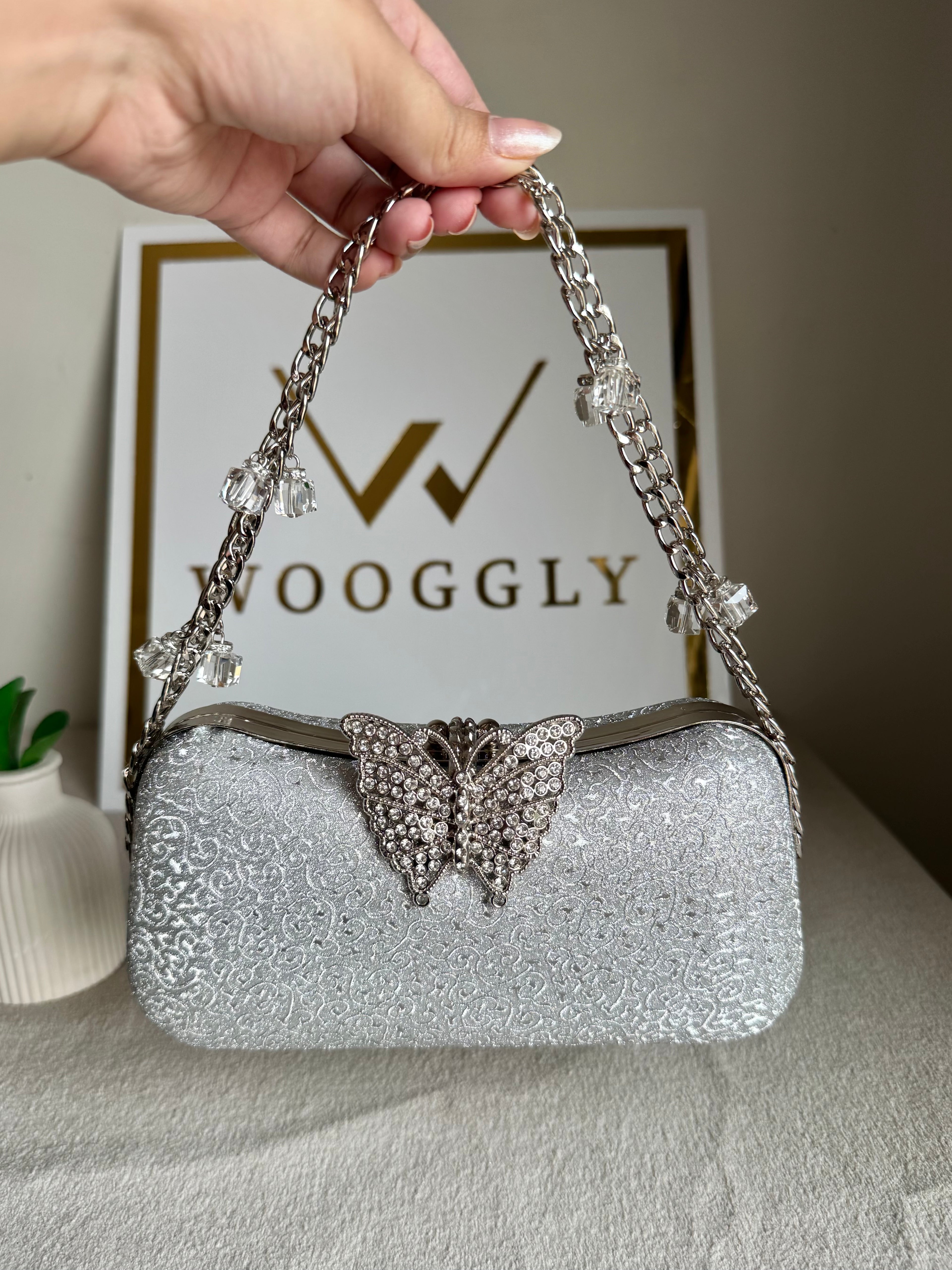 Rosy Butterfly Clutch (Silver)