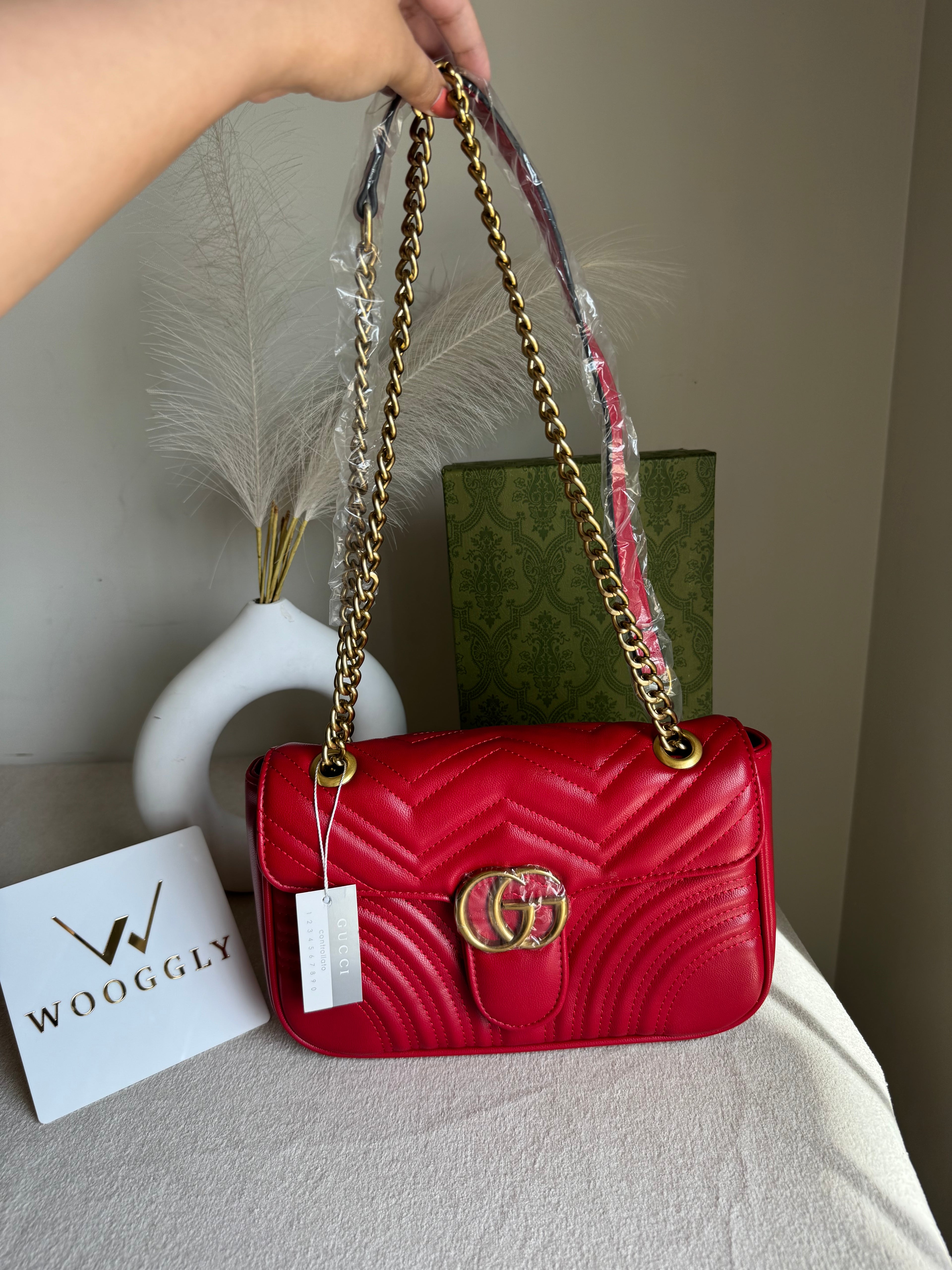 Gucci Signature Bag MEDIUM - Red with Box Packing