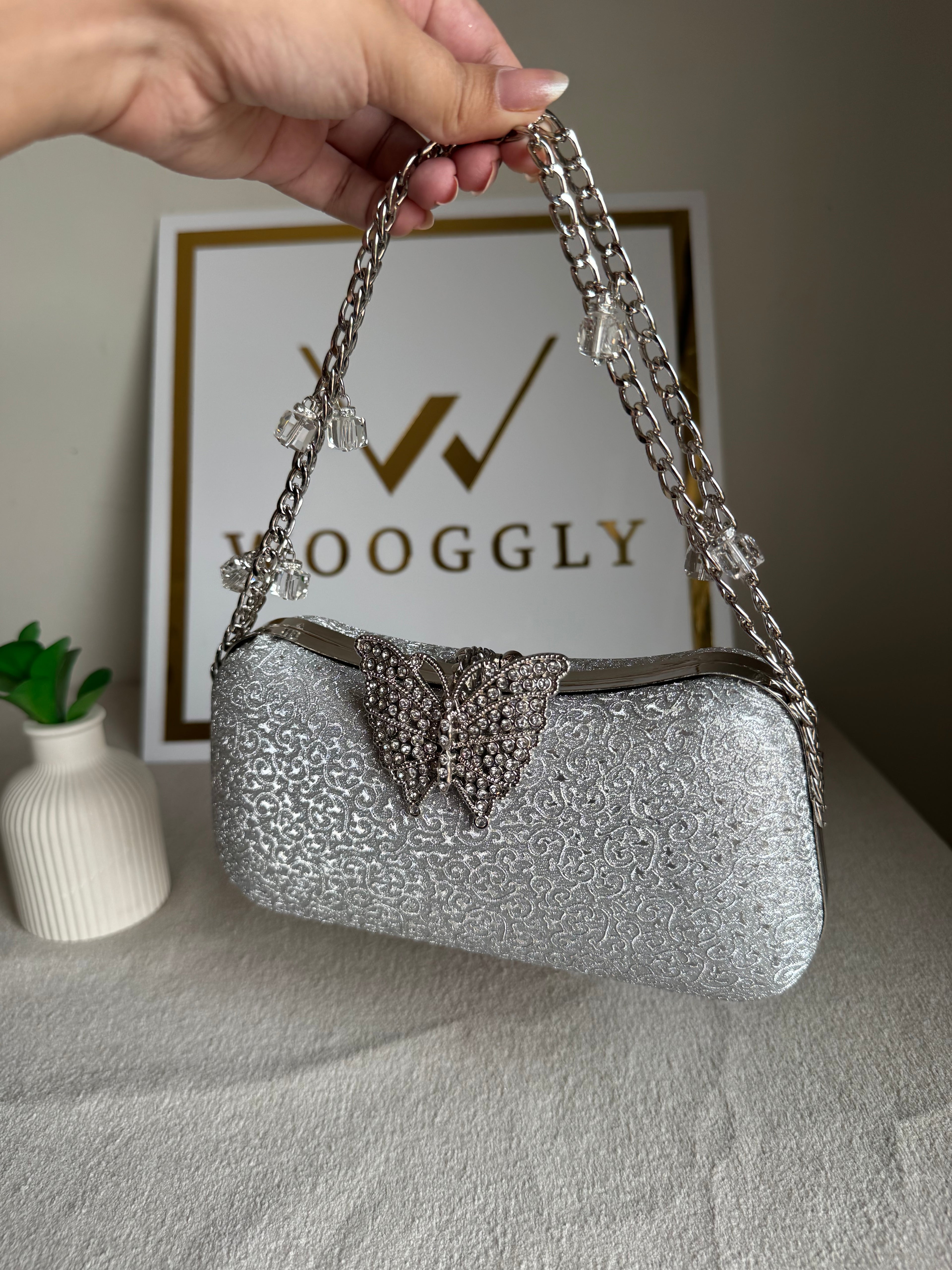Rosy Butterfly Clutch (Silver)