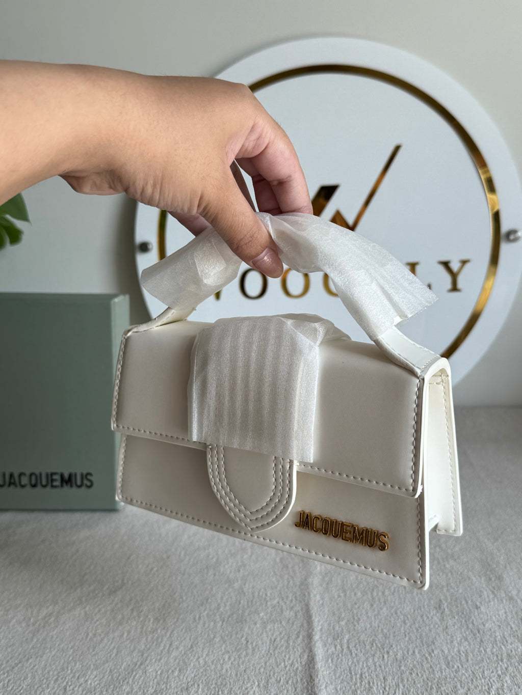 Viral Jacquemus - Small (White) BOX PACKING