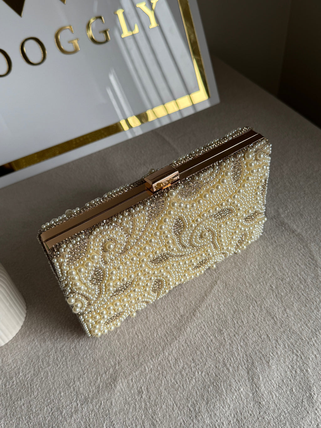 Slay Pearl Clutch