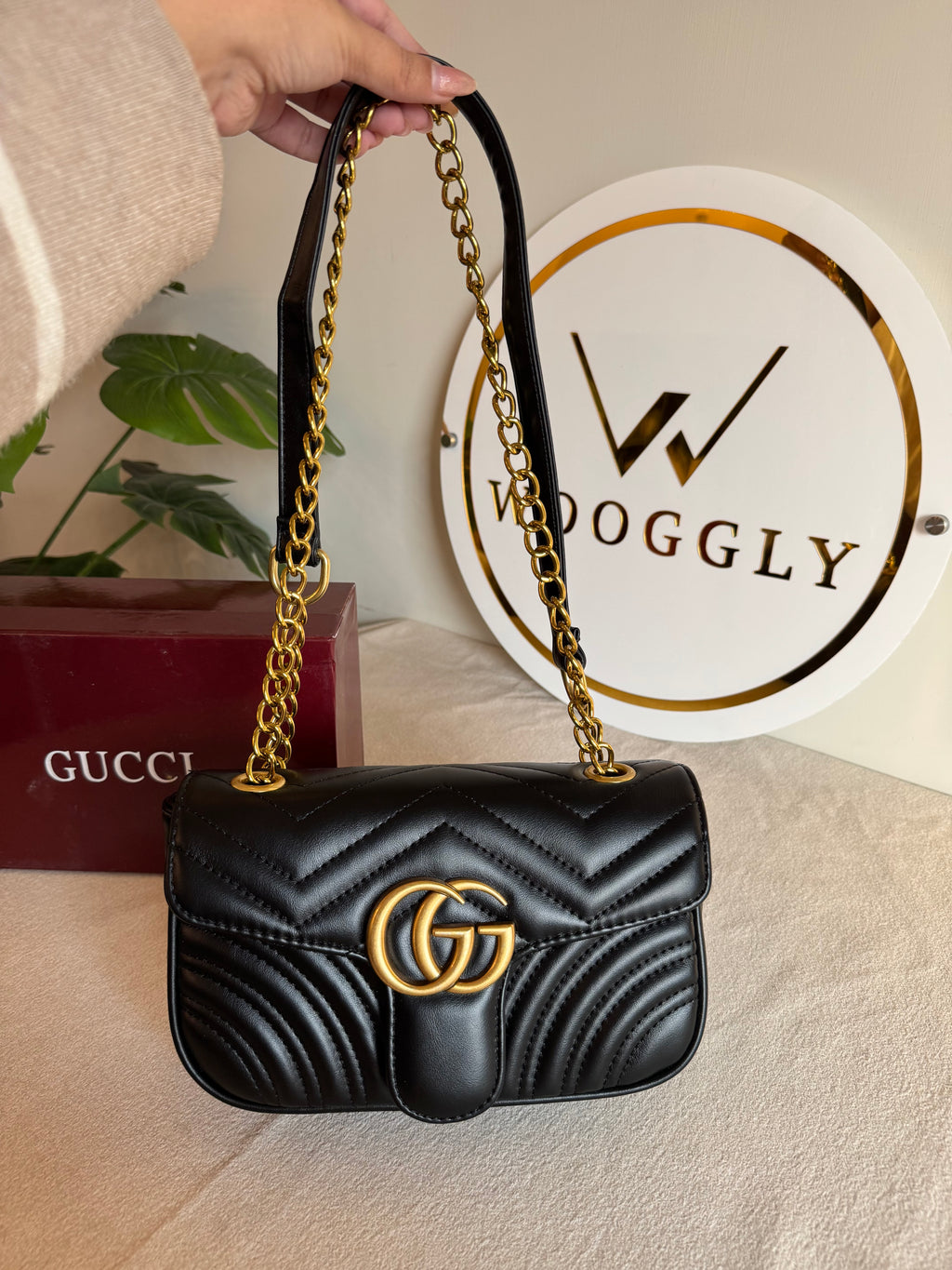 Gucci Signature Bag MEDIUM - Black with Box Packing