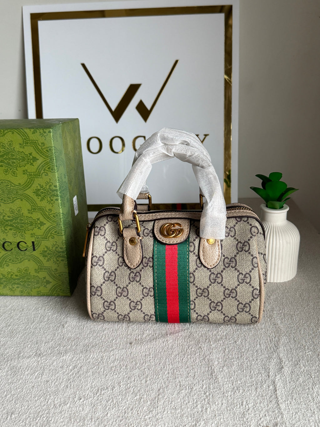 Gucci Mini Duffle Bag - Beige