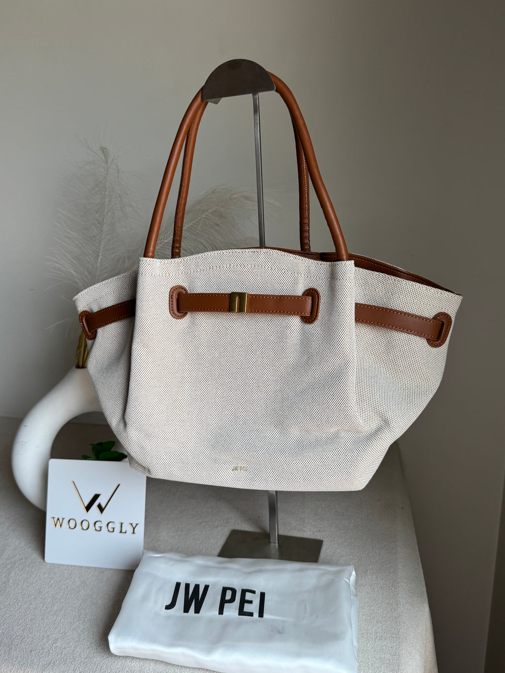 JW PEI Hana Tote Bag - Jute Brown