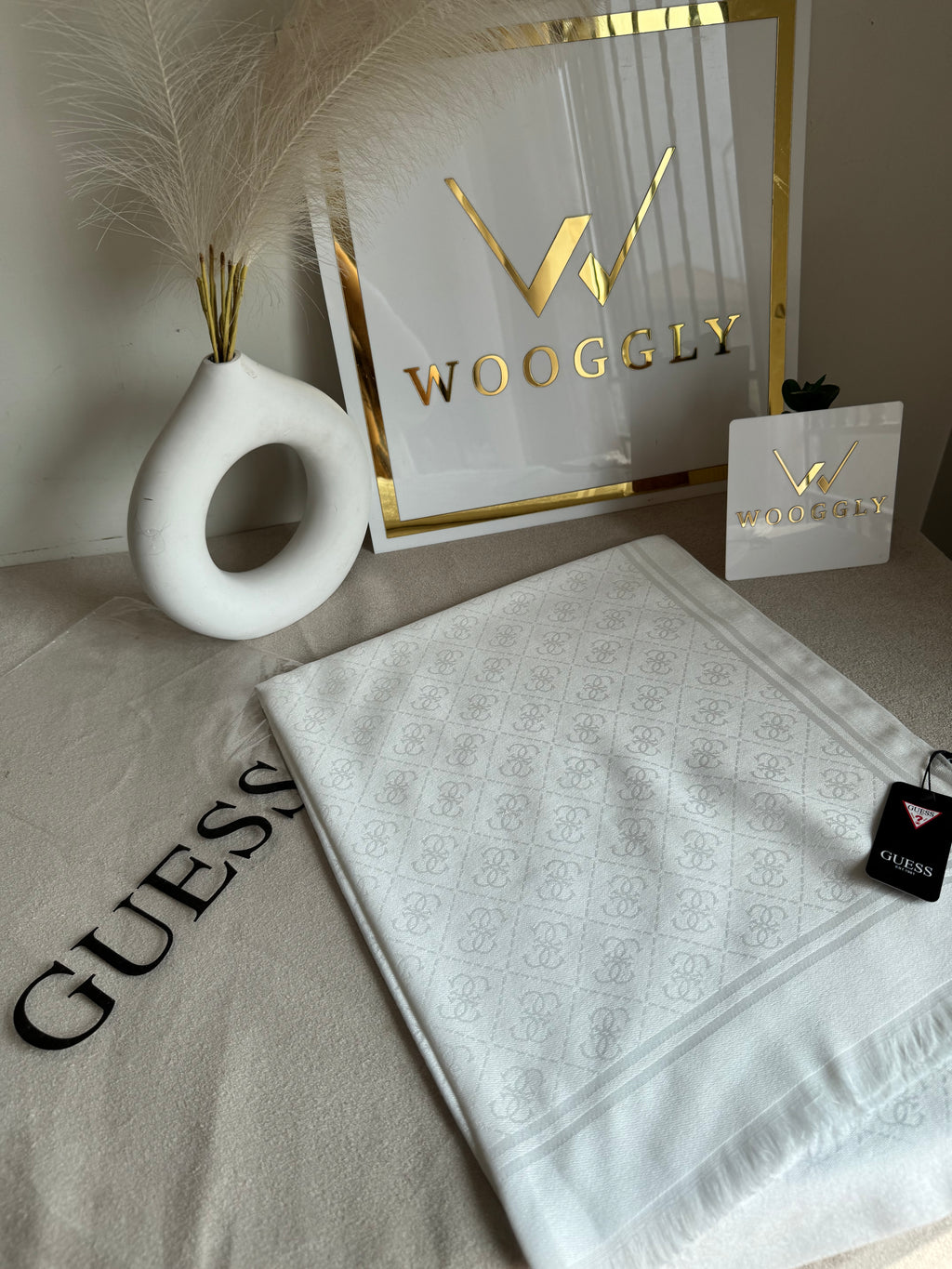 Guess Stoller White