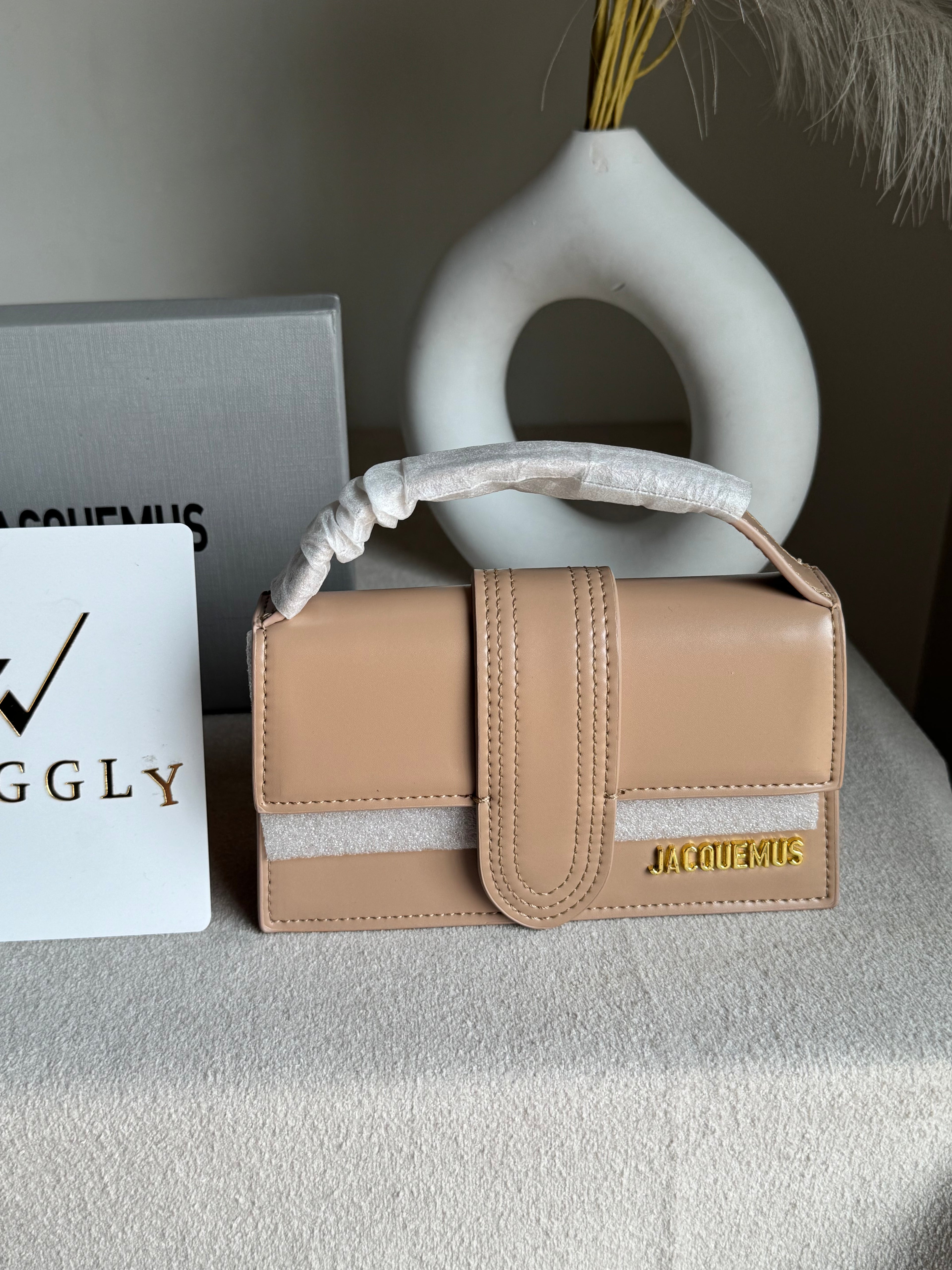 Viral Jacquemus - Small (Beige) BOX PACKING