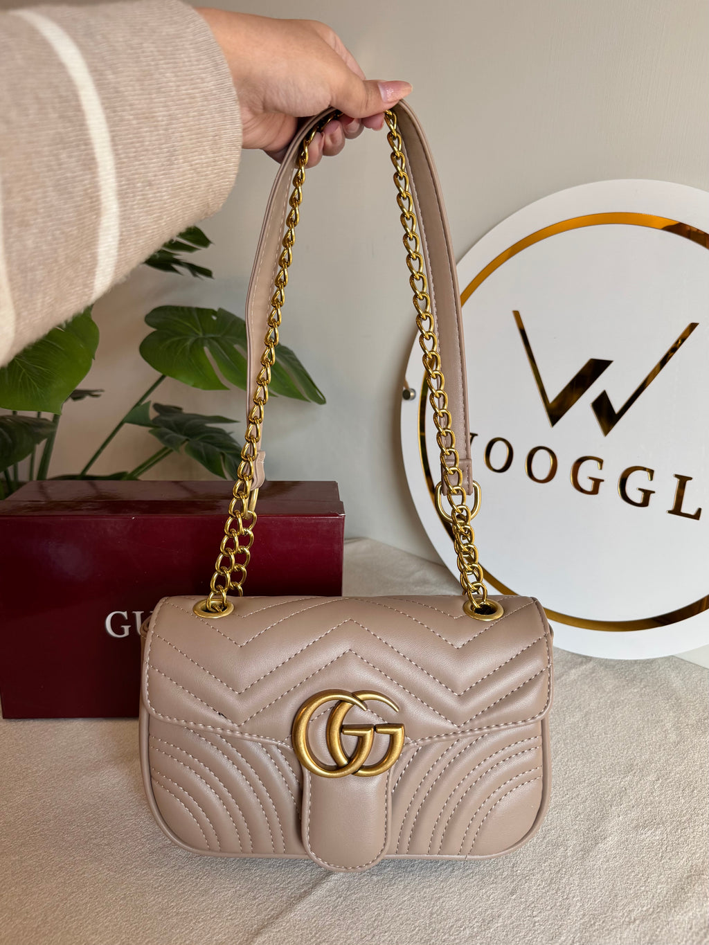 Gucci Signature Bag MEDIUM - Beige with Box Packing