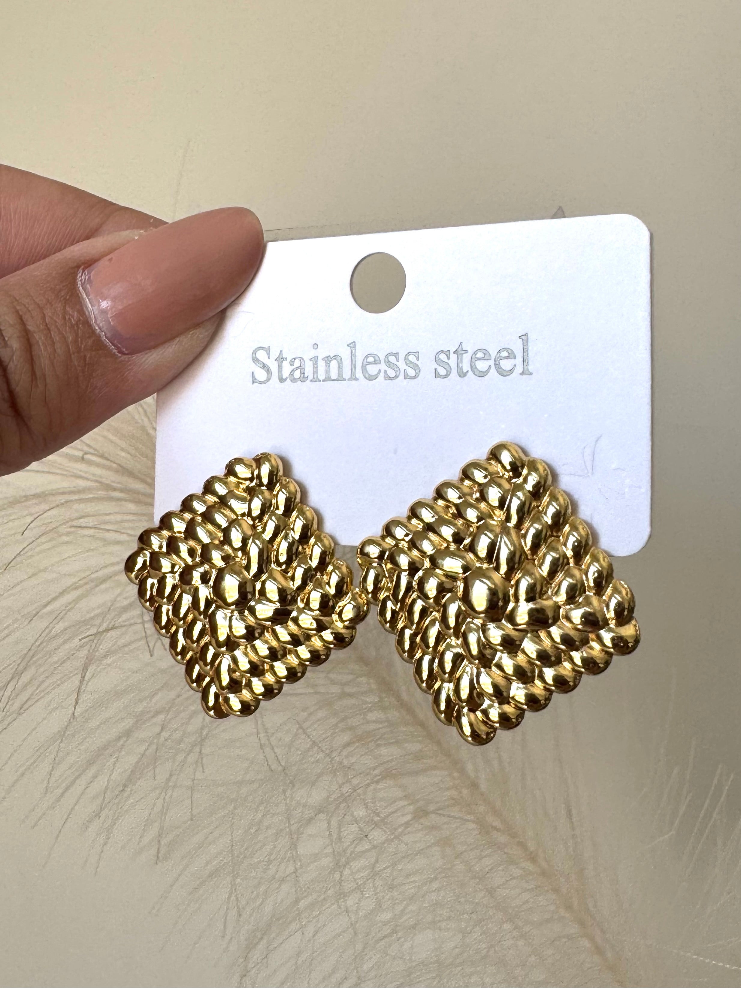 Shimmer Square Earrings - 18K Gold Plated