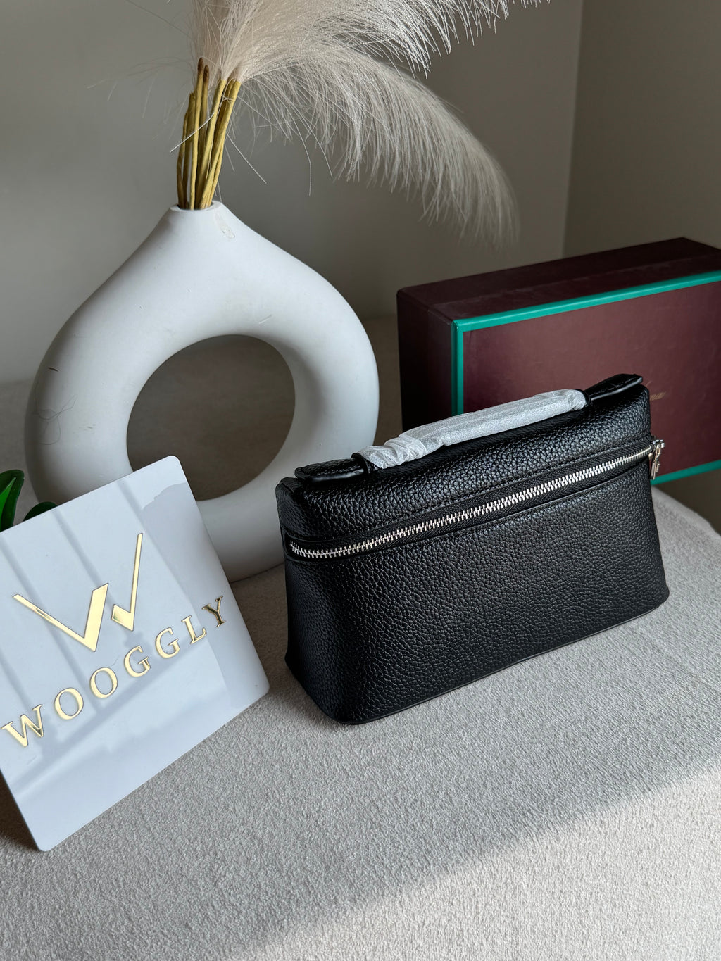 Premium Signature Bag - Black