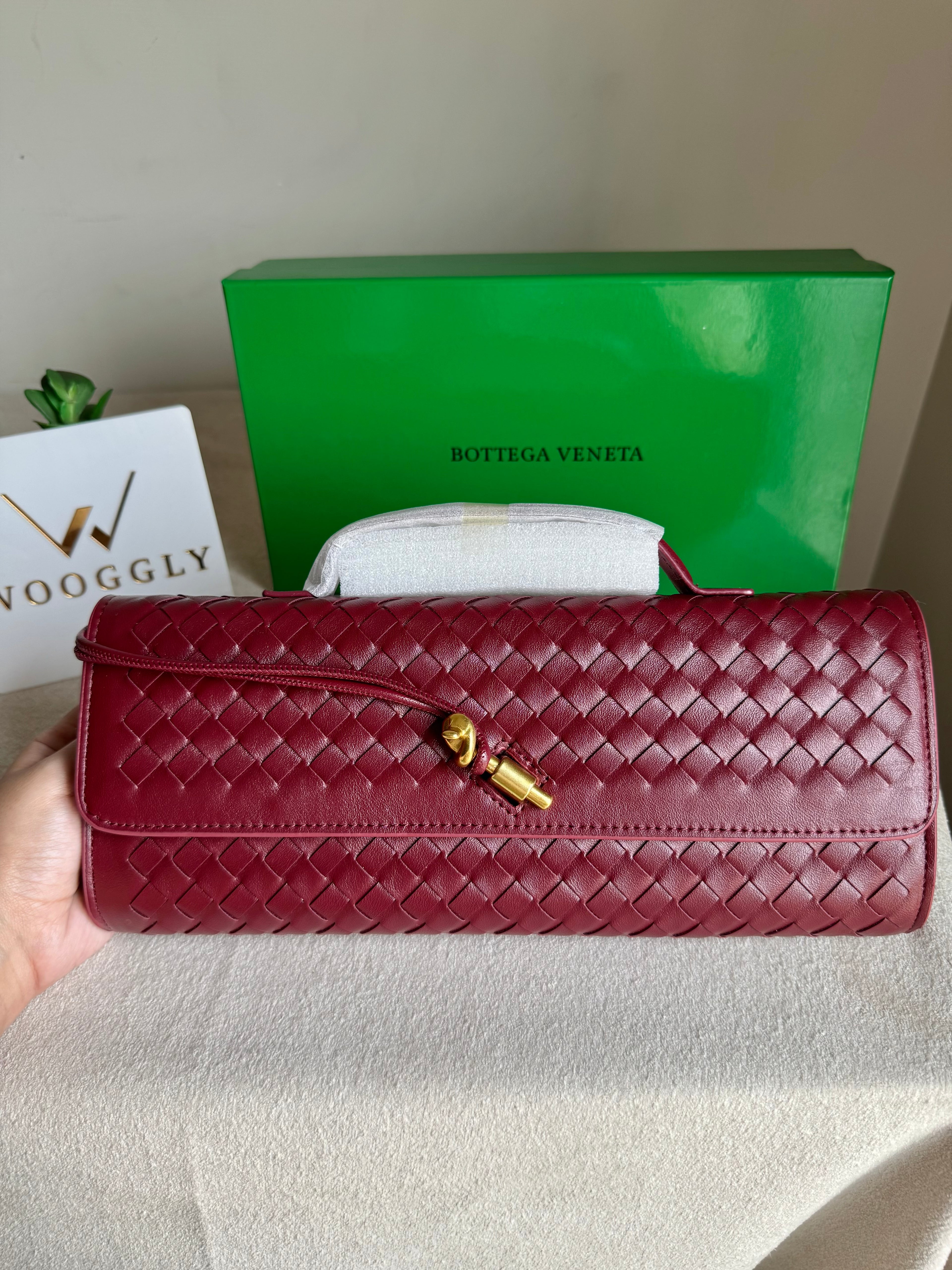 Premium Bottega Veneta Viral Bag with BOX Packing - Burgandy