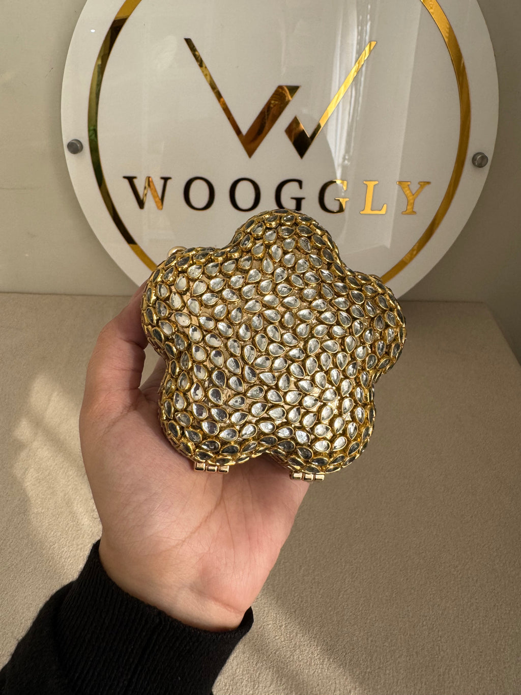 Kundan Star Clutch - Gold with Chain