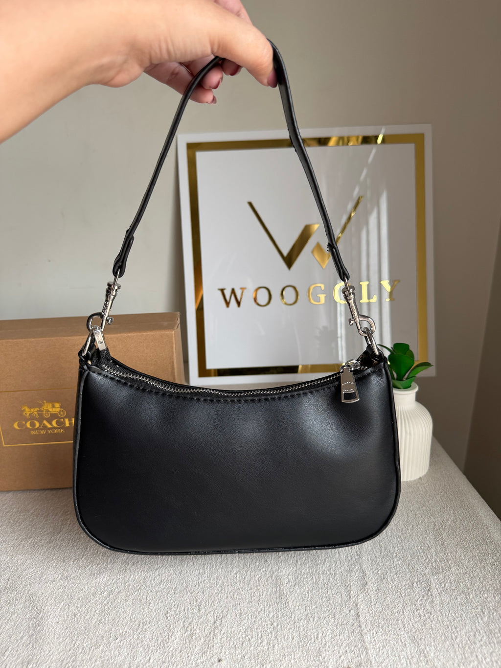 COACH TERI PREMIUM (Black) - BOX PACKING