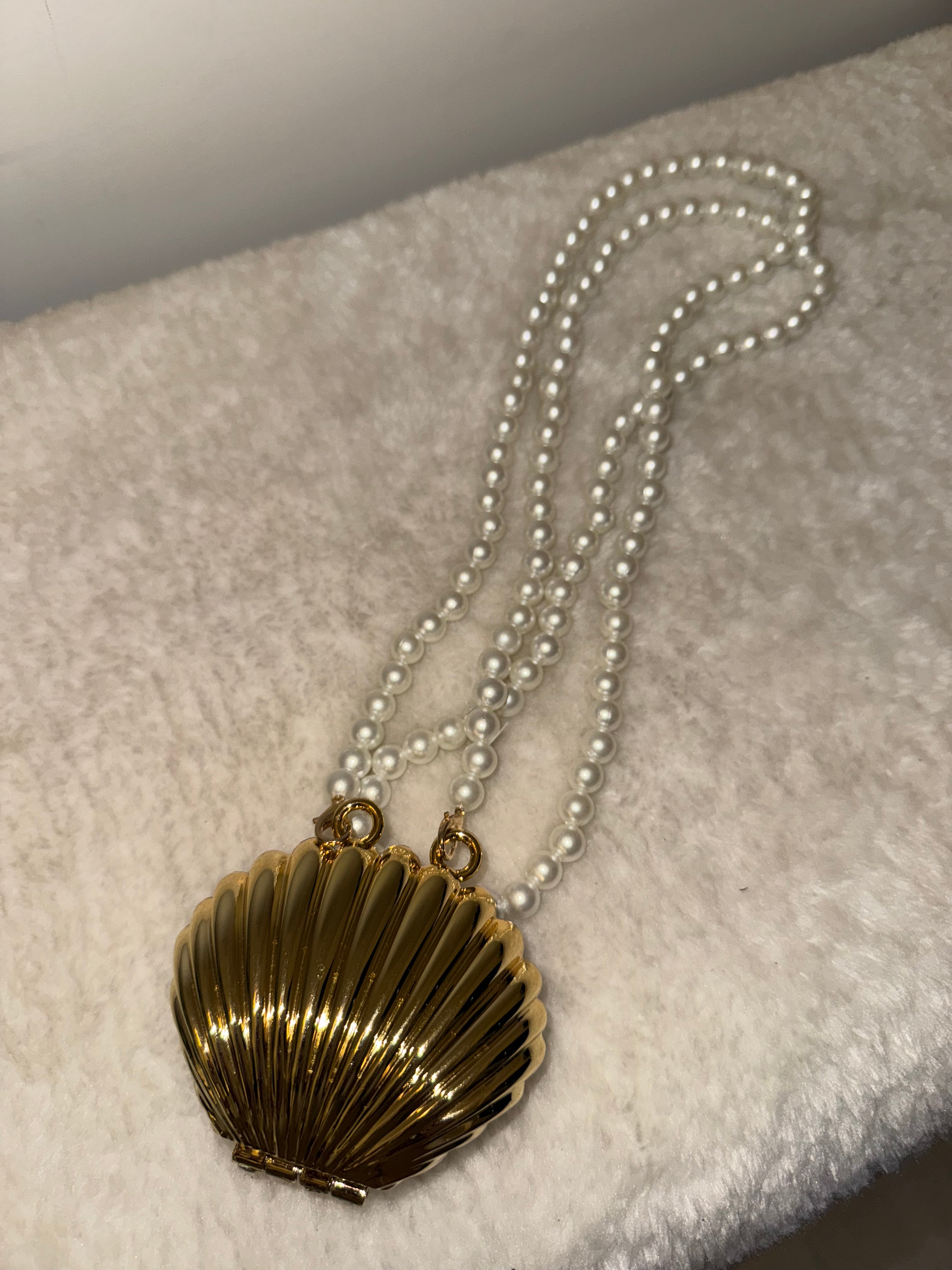 Shell Acrylic Clutch with Pearl Chain - Gold