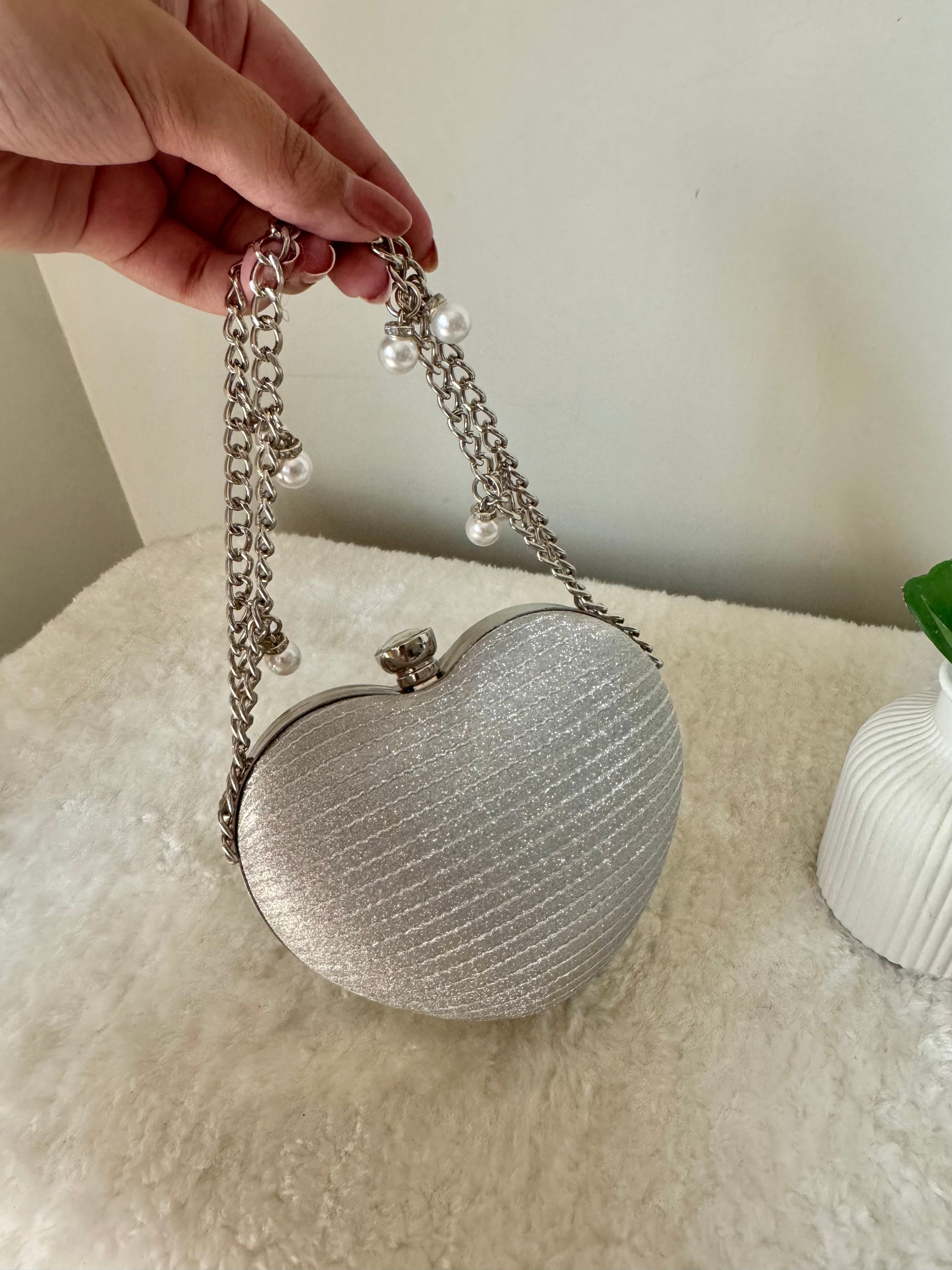 Bling Heart Clutch - Silver