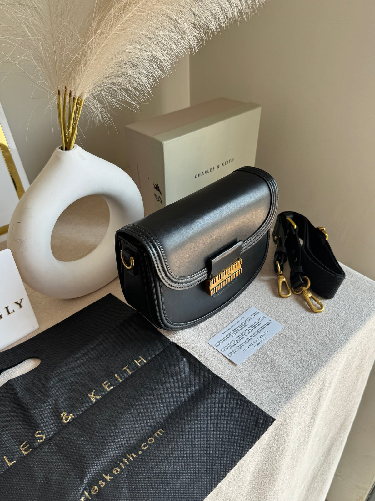 Premium C&K Mia Bag with PROPER PACKING Black