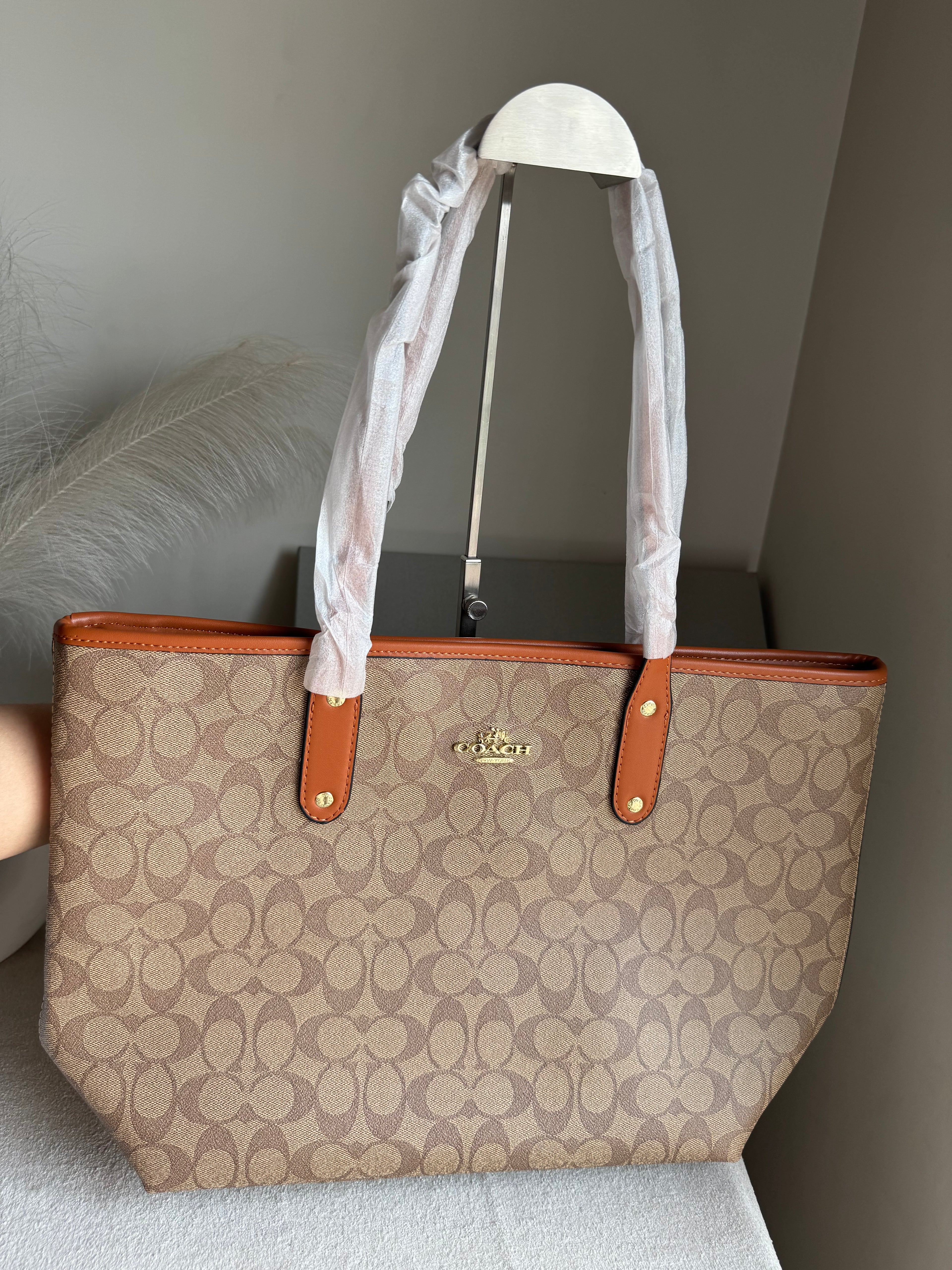 COACH TOTE BAG PREMIUM (Apricot Brown) - BOX PACKING