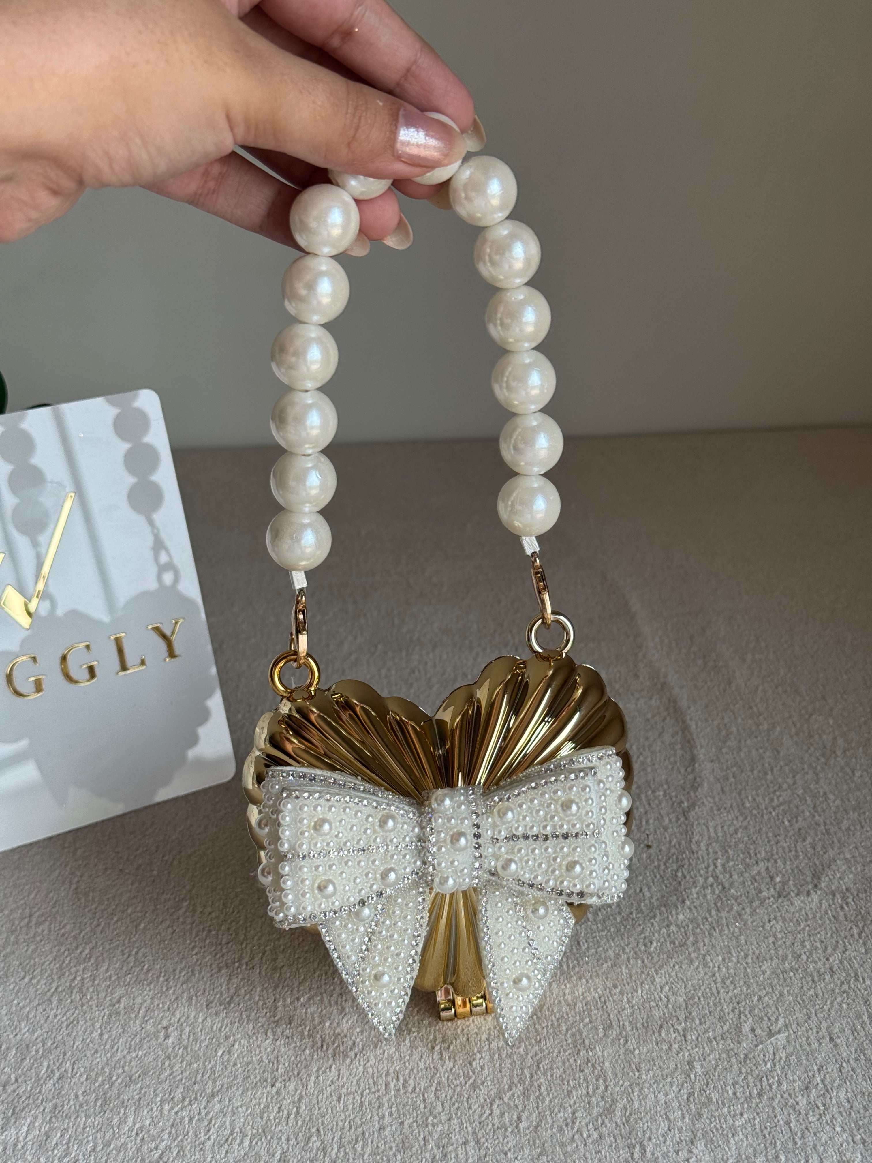 Blush Bow Heart Clutch (Gold)