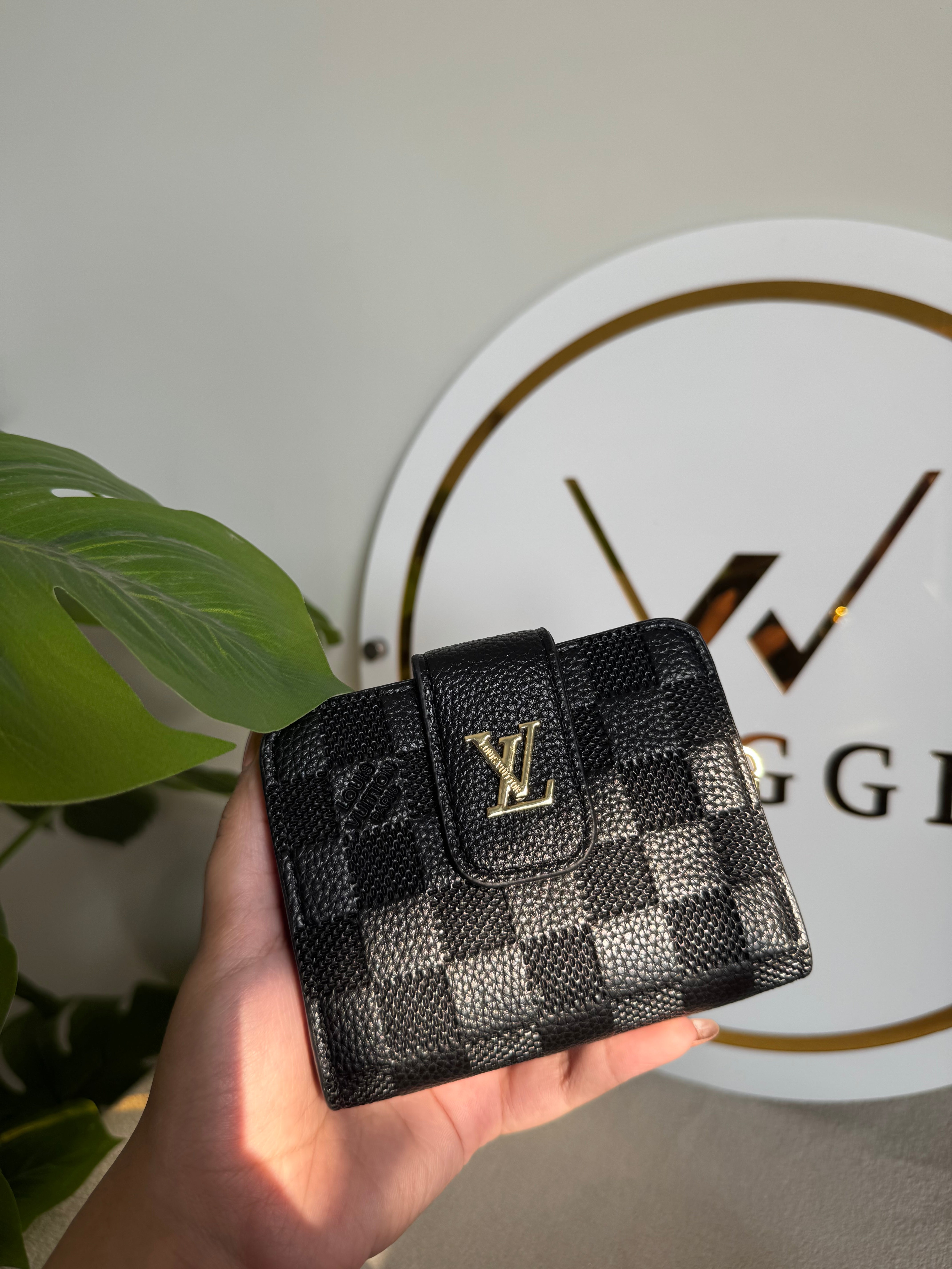 Premium LV Wallet - Box Packing