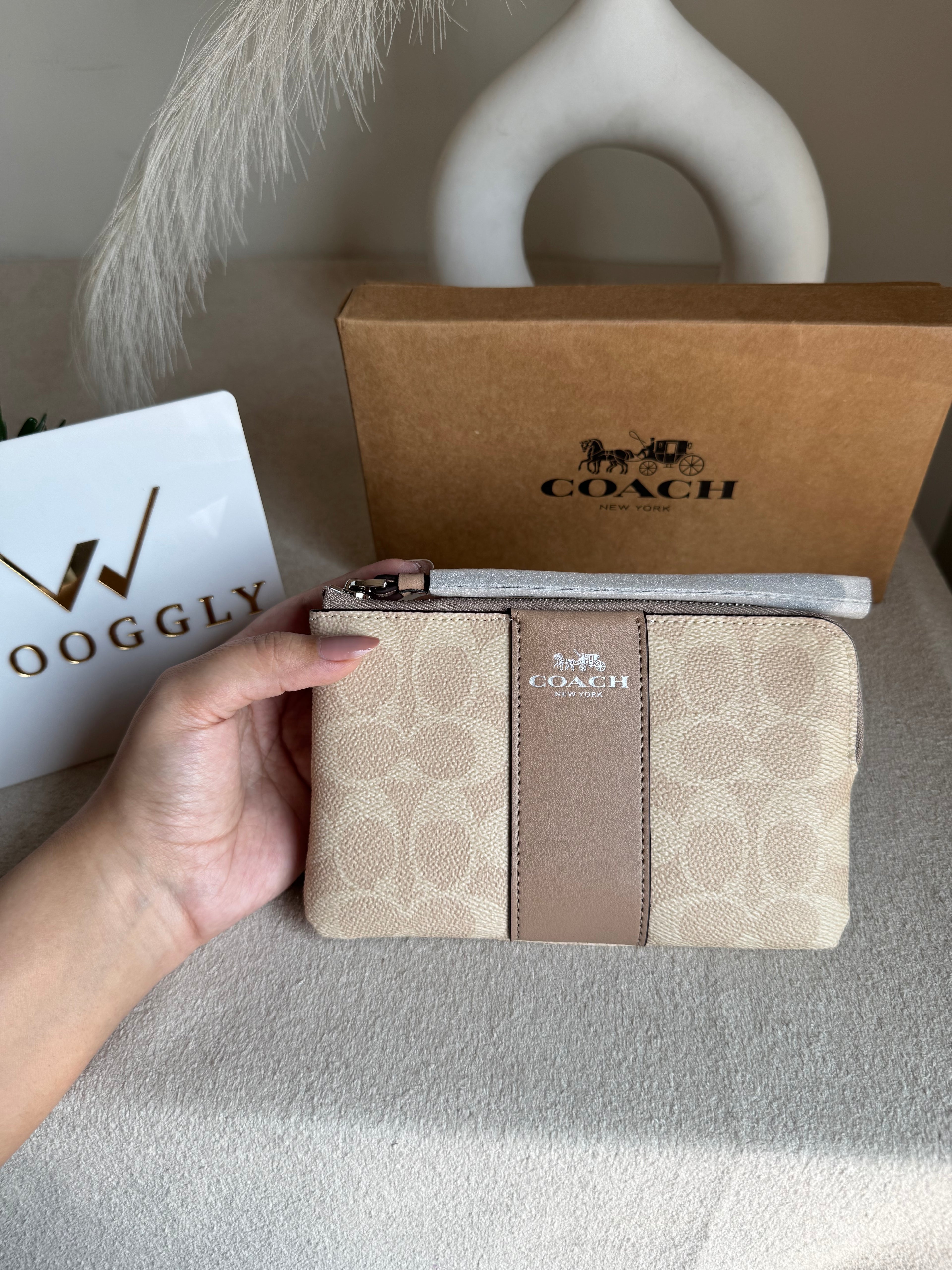 High Quality Wristlet - Signature Beige