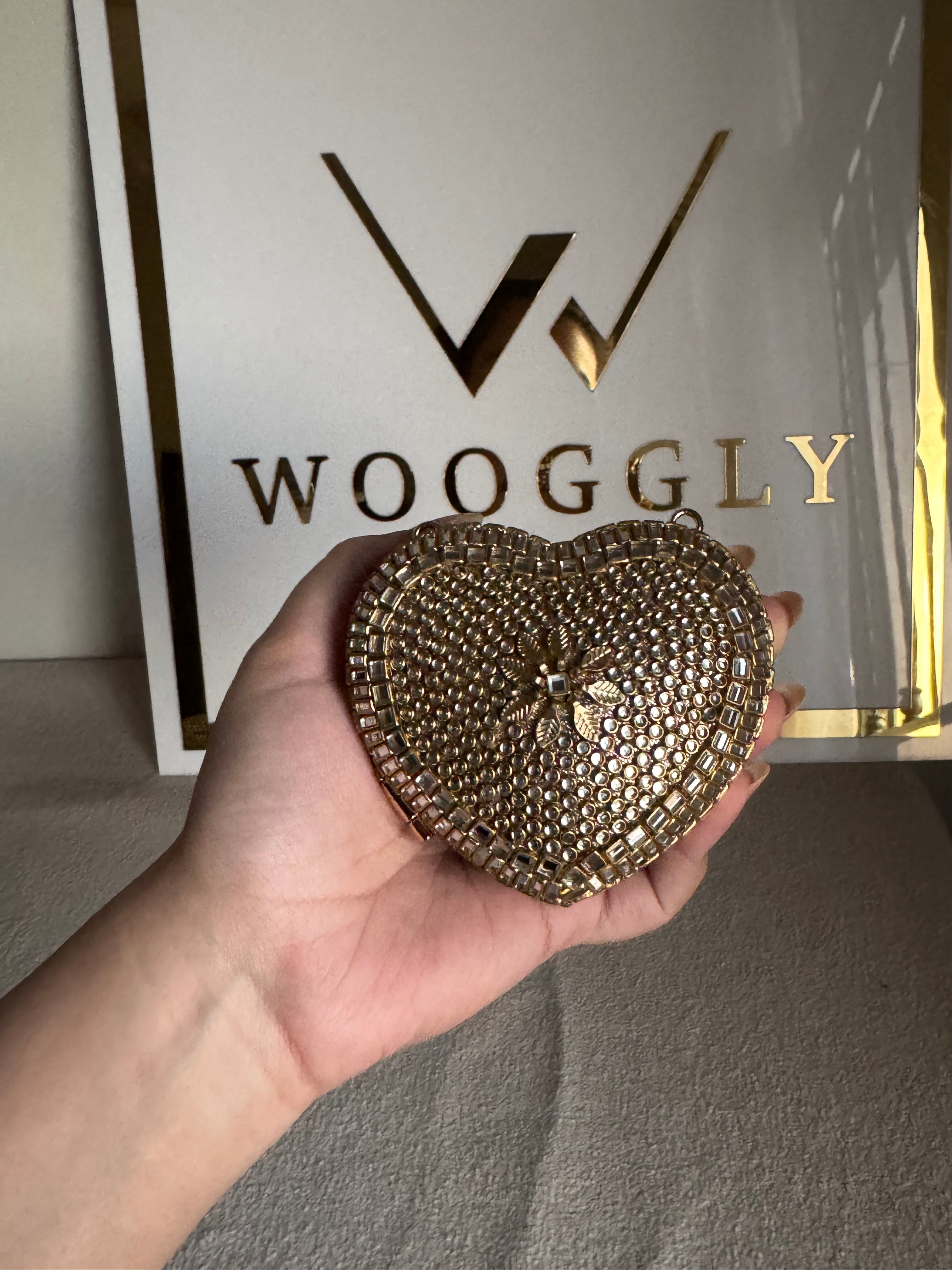 Special Edition Kundan Heart Clutch - Gold with Chain