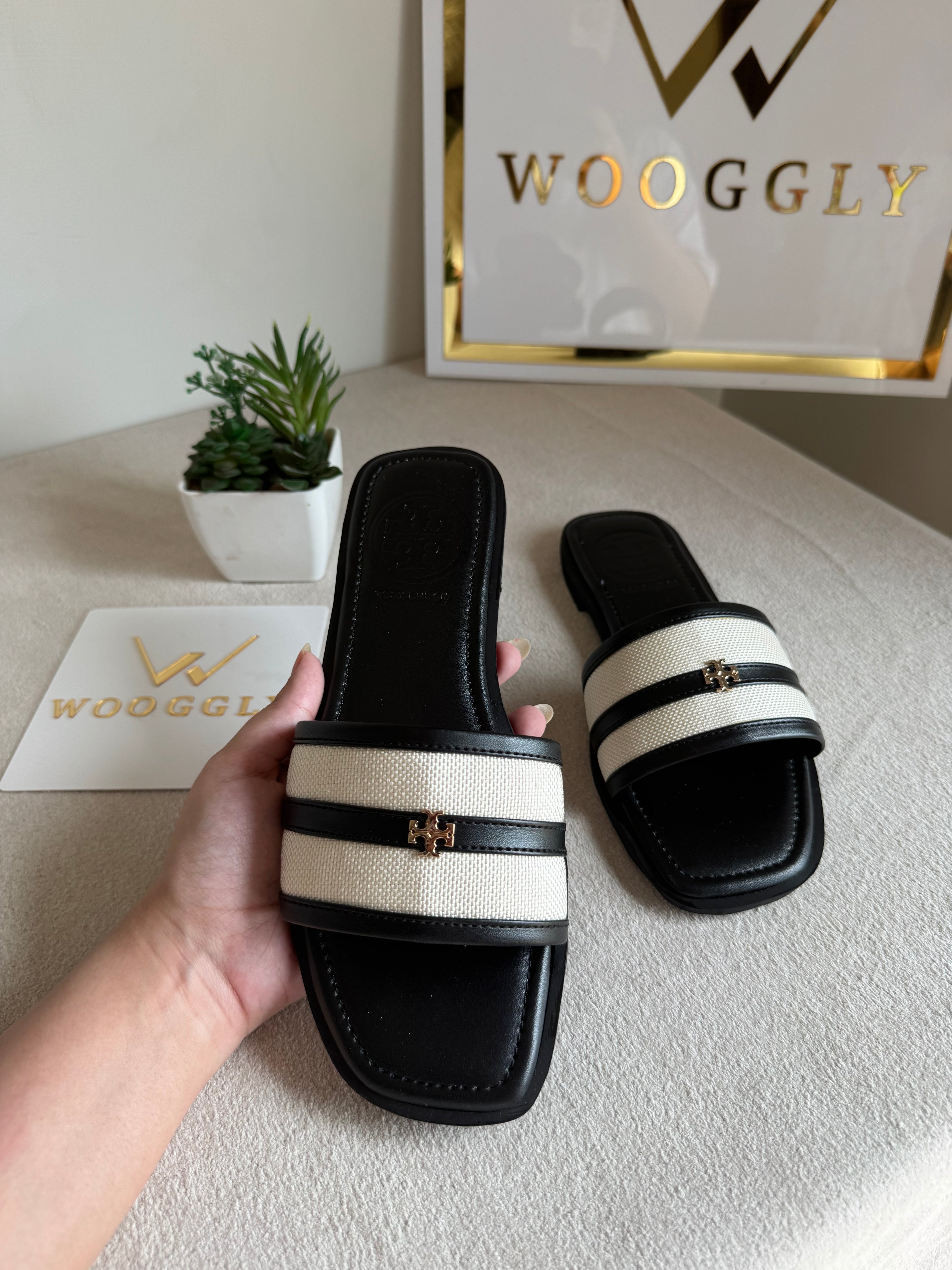 Tory Burch Elara Slides - Black