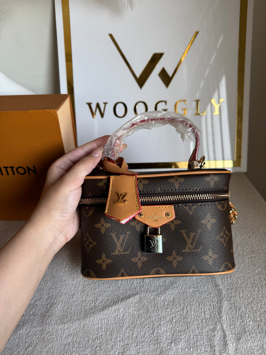 LV Bucket Bag with Strap - Brown (BOX PACKING)