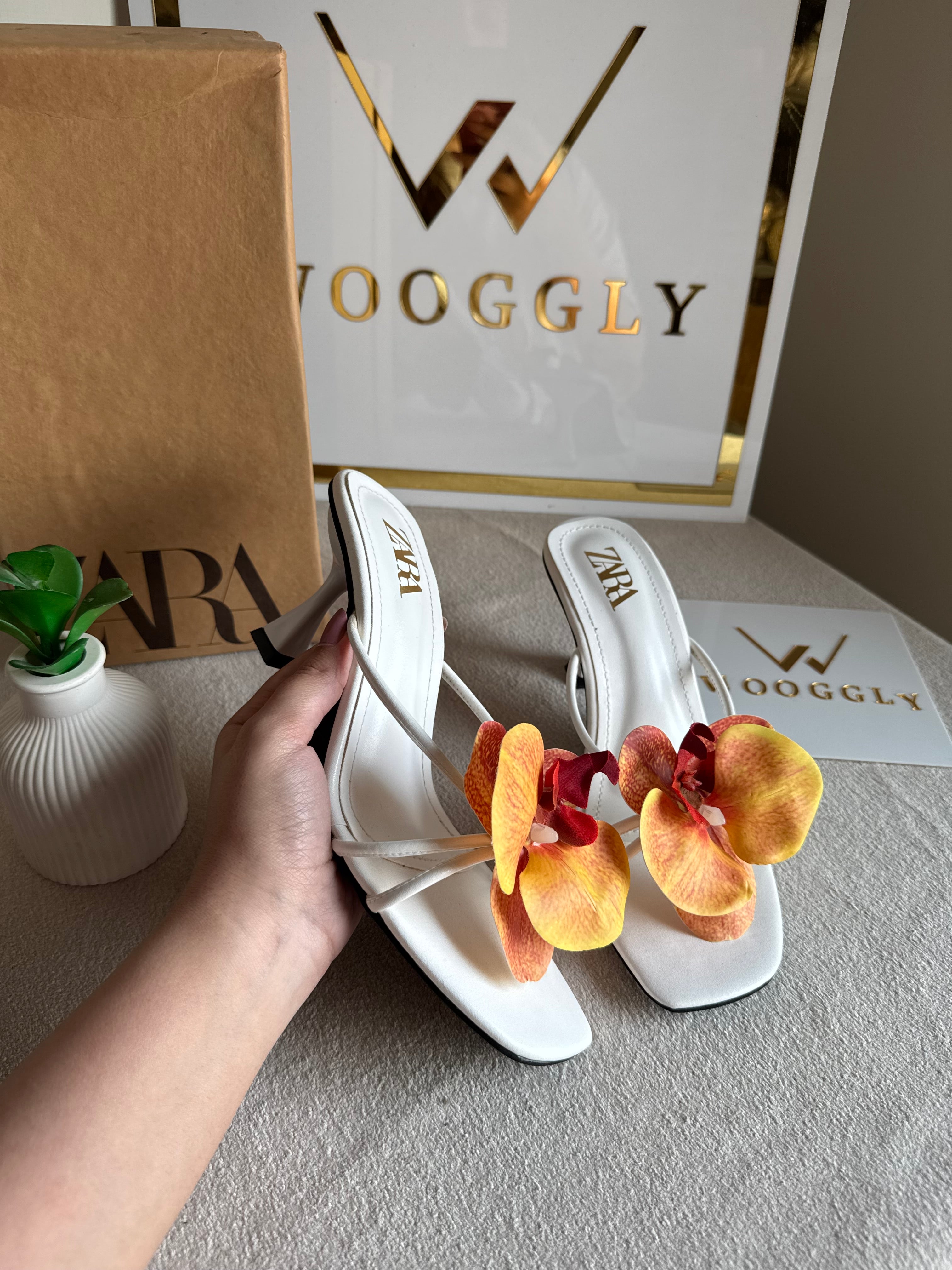 Zara Flower Heels WHITE WITH YELLOW - with Brand Box