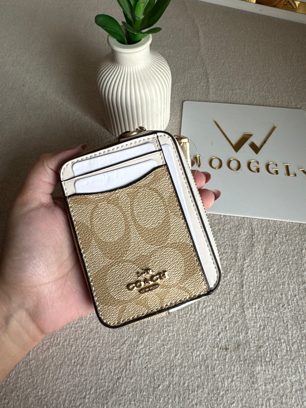 Coach Zip Card Case - Apricot White
