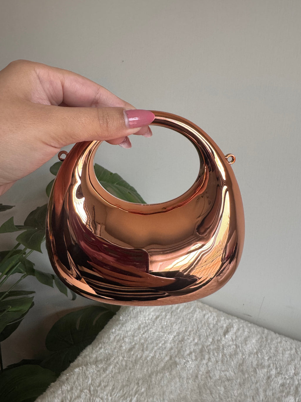 Viral Metallic Clutch with Chain - Mini Rose Gold