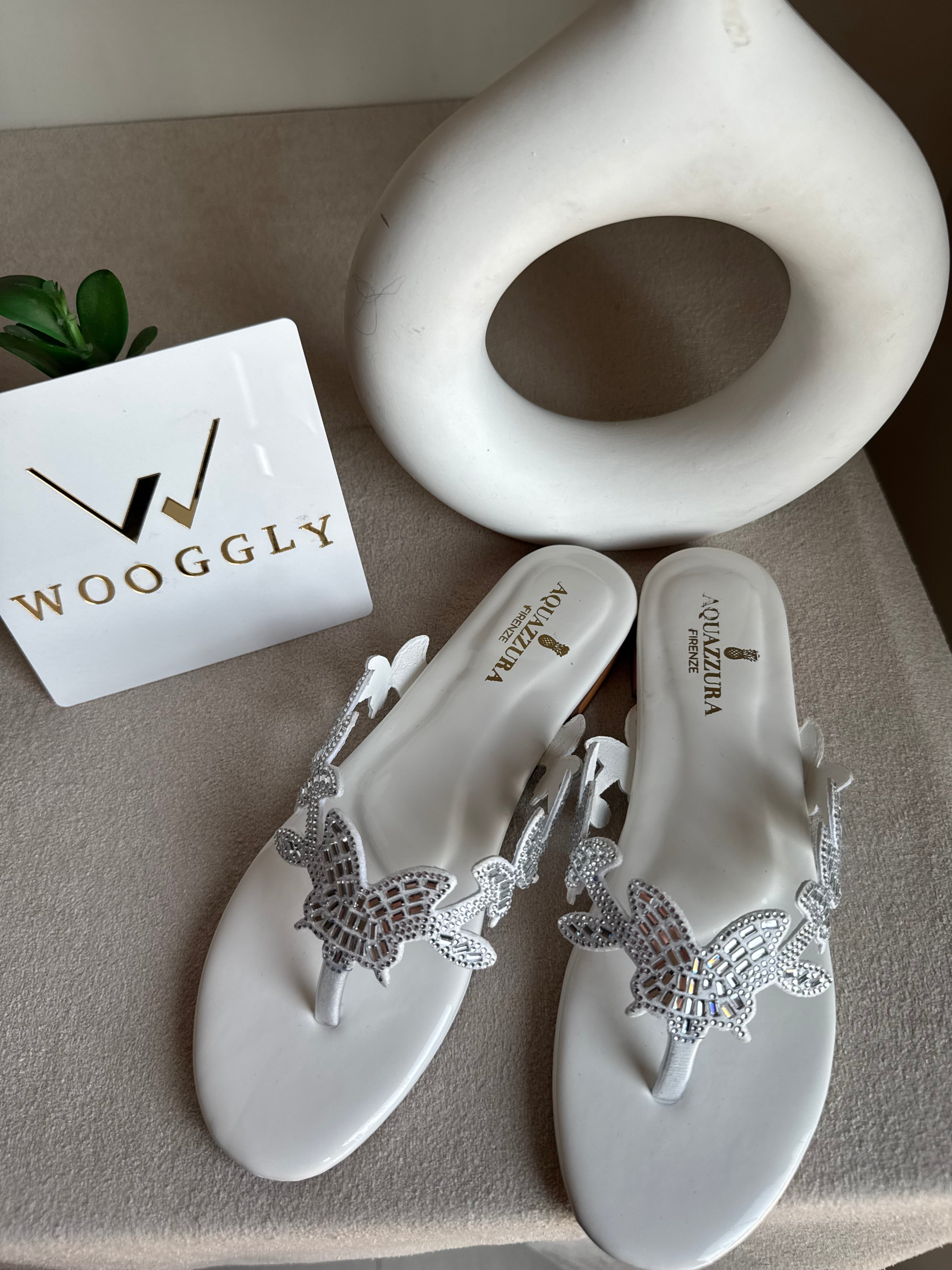 Aquazzura Pretty Slides - White