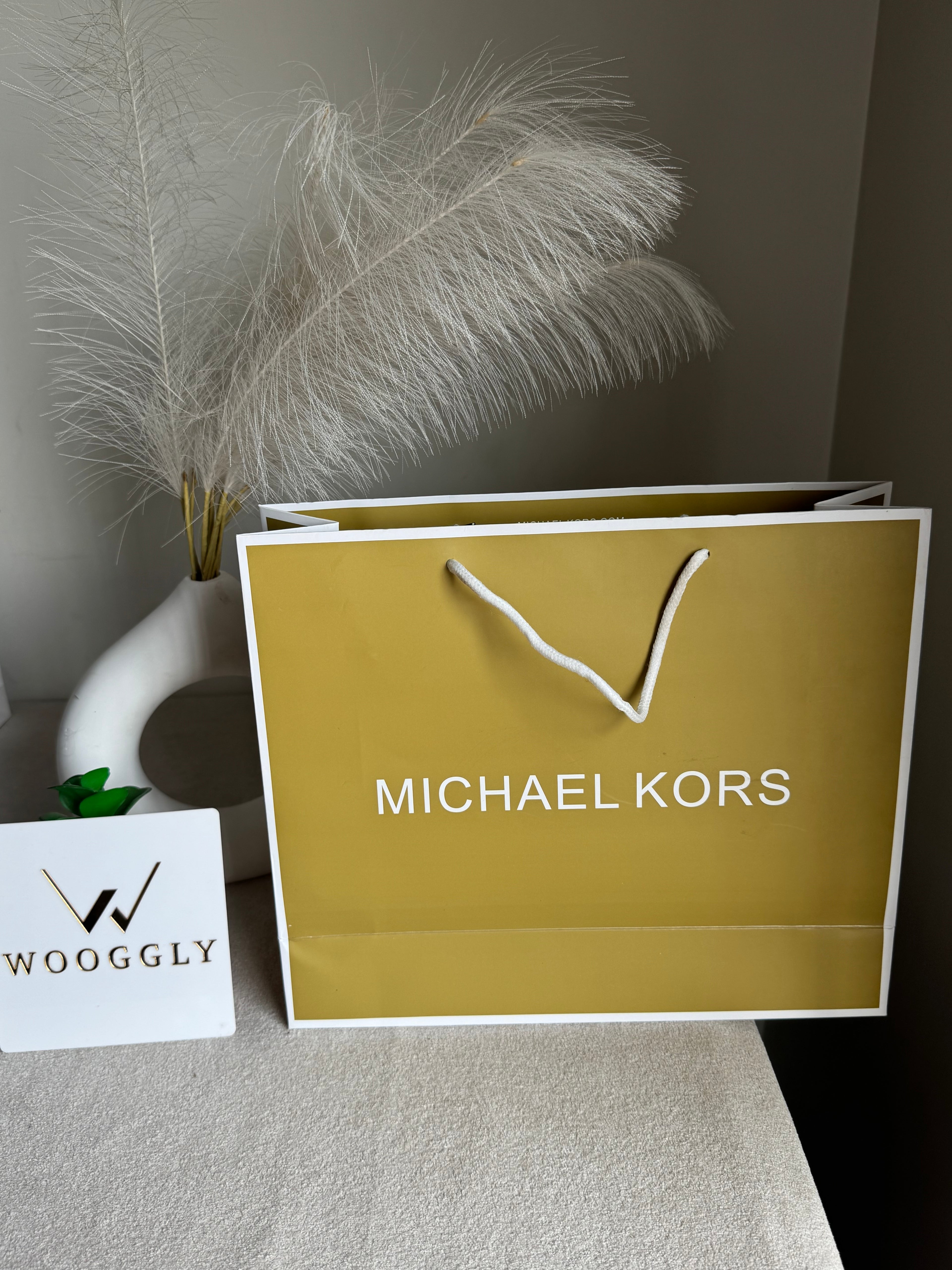 Gift Bag - Michael Kors - Medium (ONLY FOR PICK UP OR INDRIVE CUSTOMERS IN LAHORE)