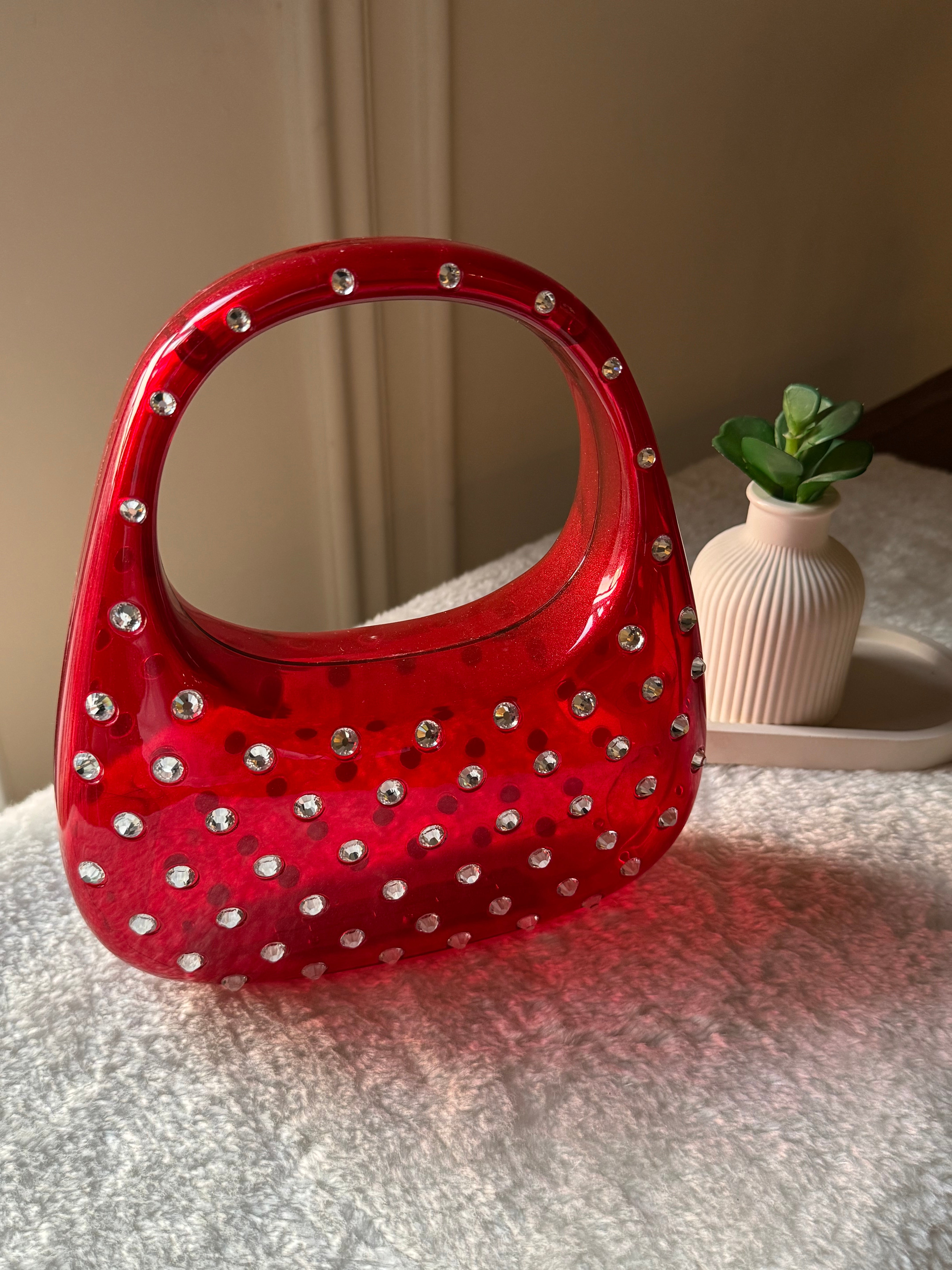 Glimmer Clutch (Red) with Long Chain