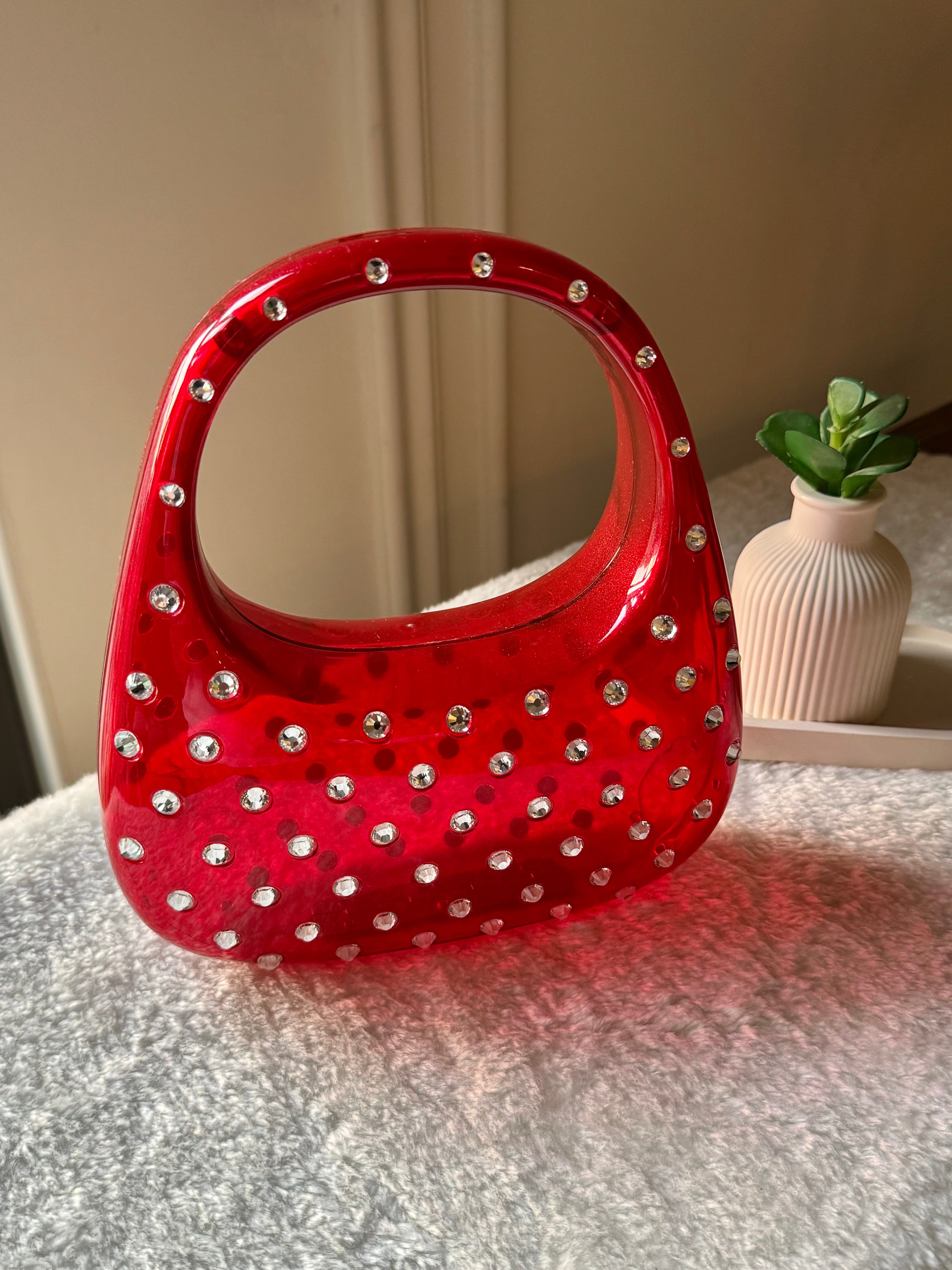 Glimmer Clutch (Red) with Long Chain